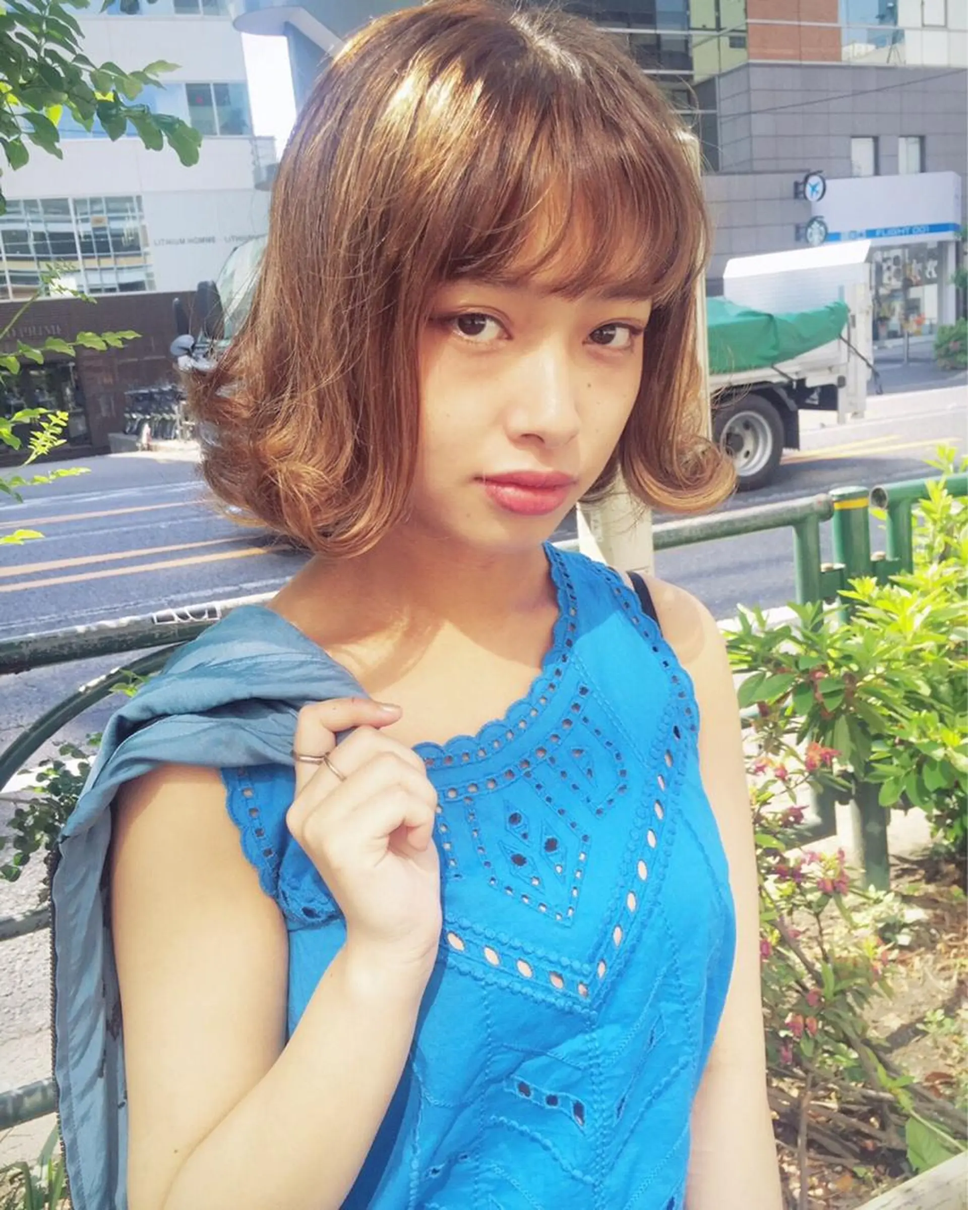 ショート カラー シンプル+αな デザインを 松崎陸のヘアスタイル