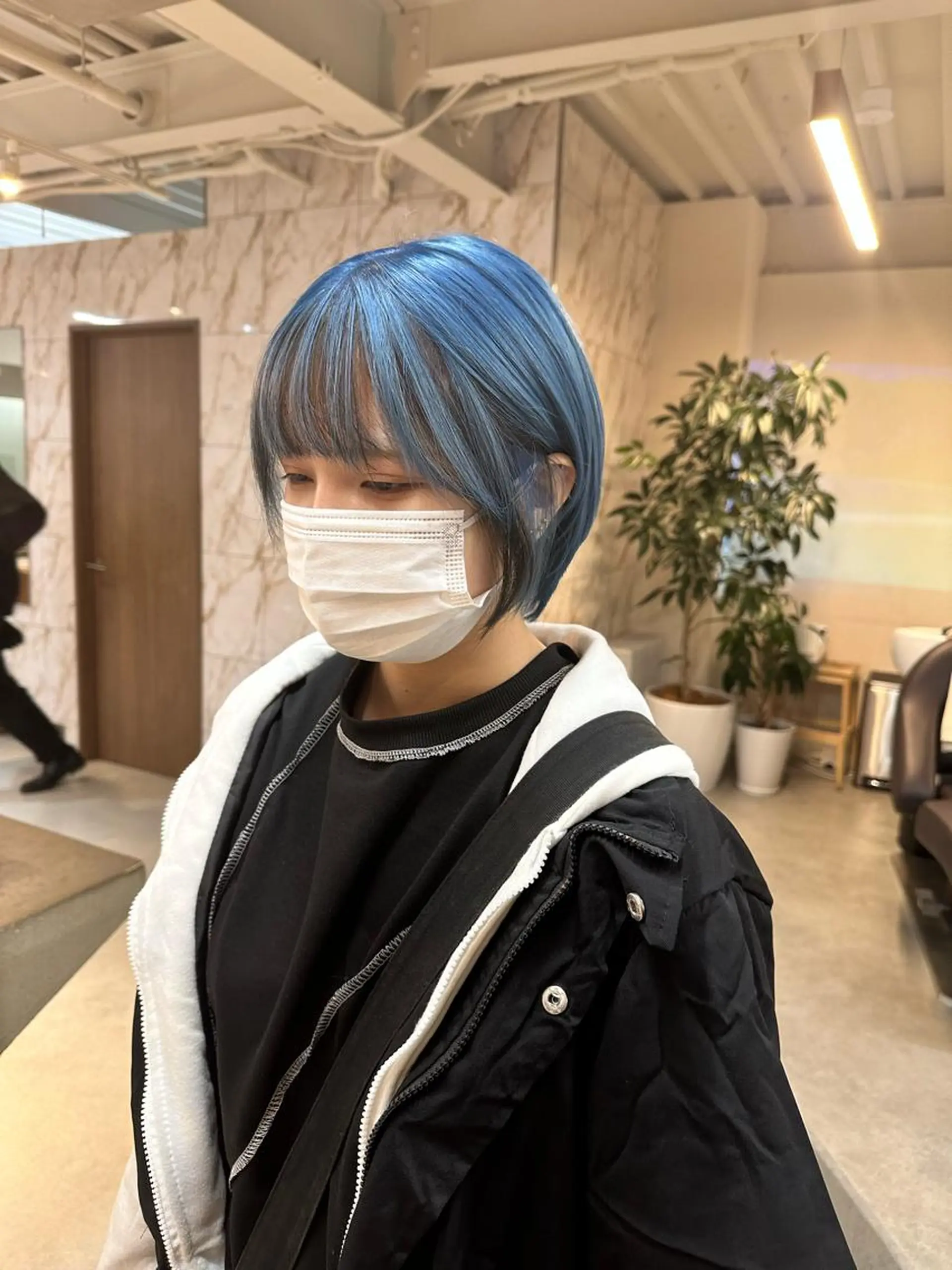 ショート カラー Masena所属・Director 🌈中川慎之介のヘアスタイル