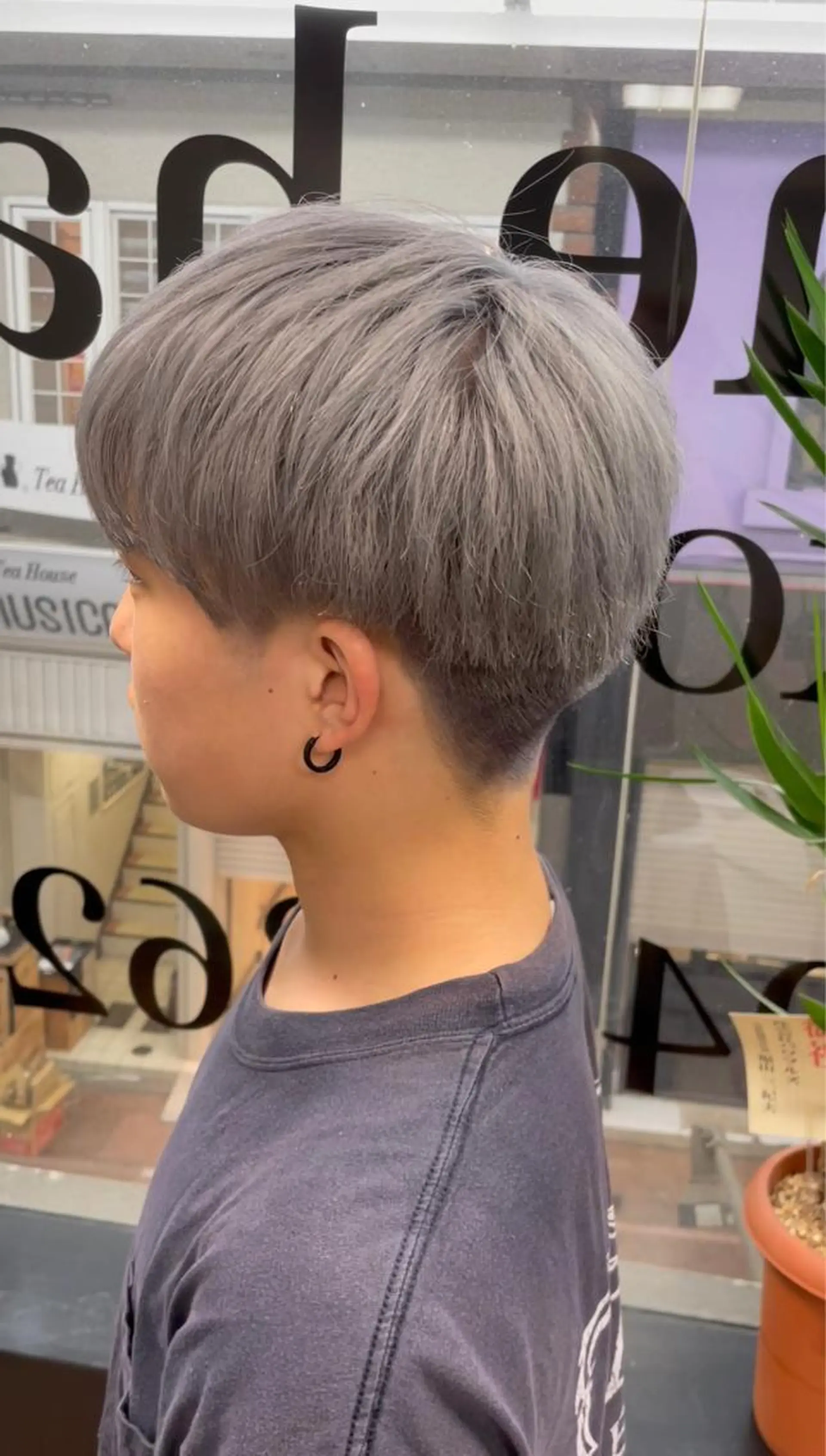 ショート メンズ ヘアカラー KEN TAのヘアスタイル