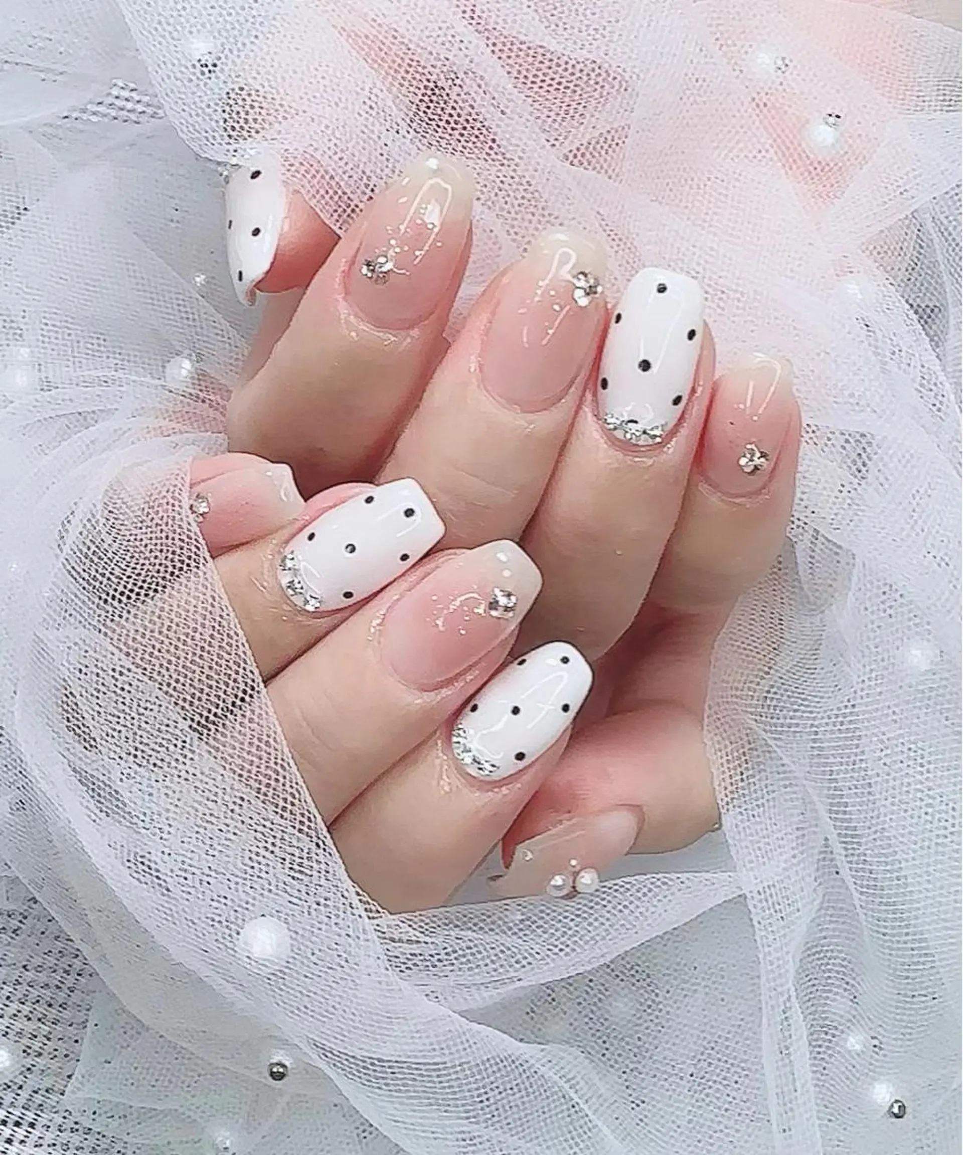 ネイル R nailsalon所属・R salonのネイルデザイン