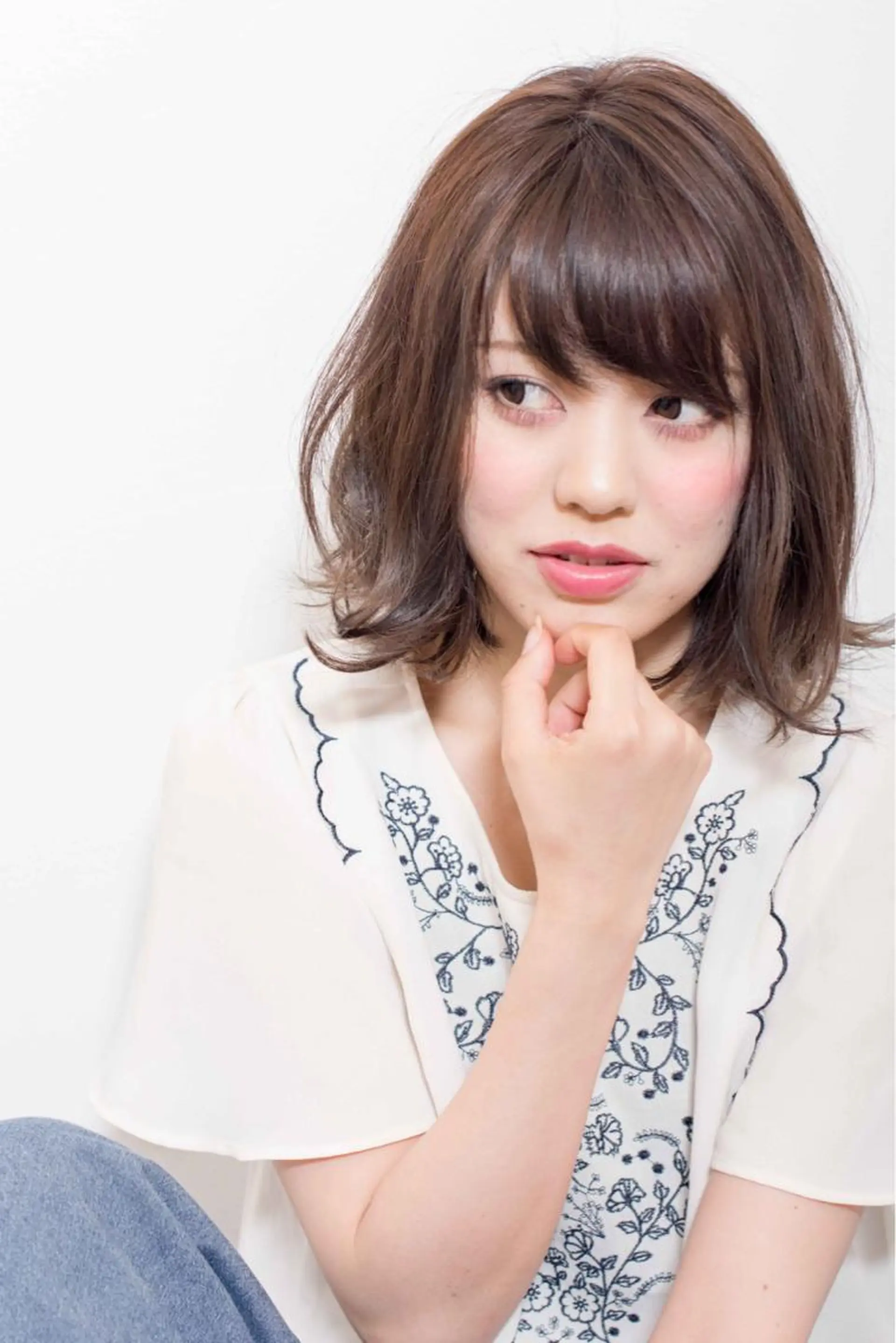 ショート カラー La Ruelle 江曽島店のヘアスタイル