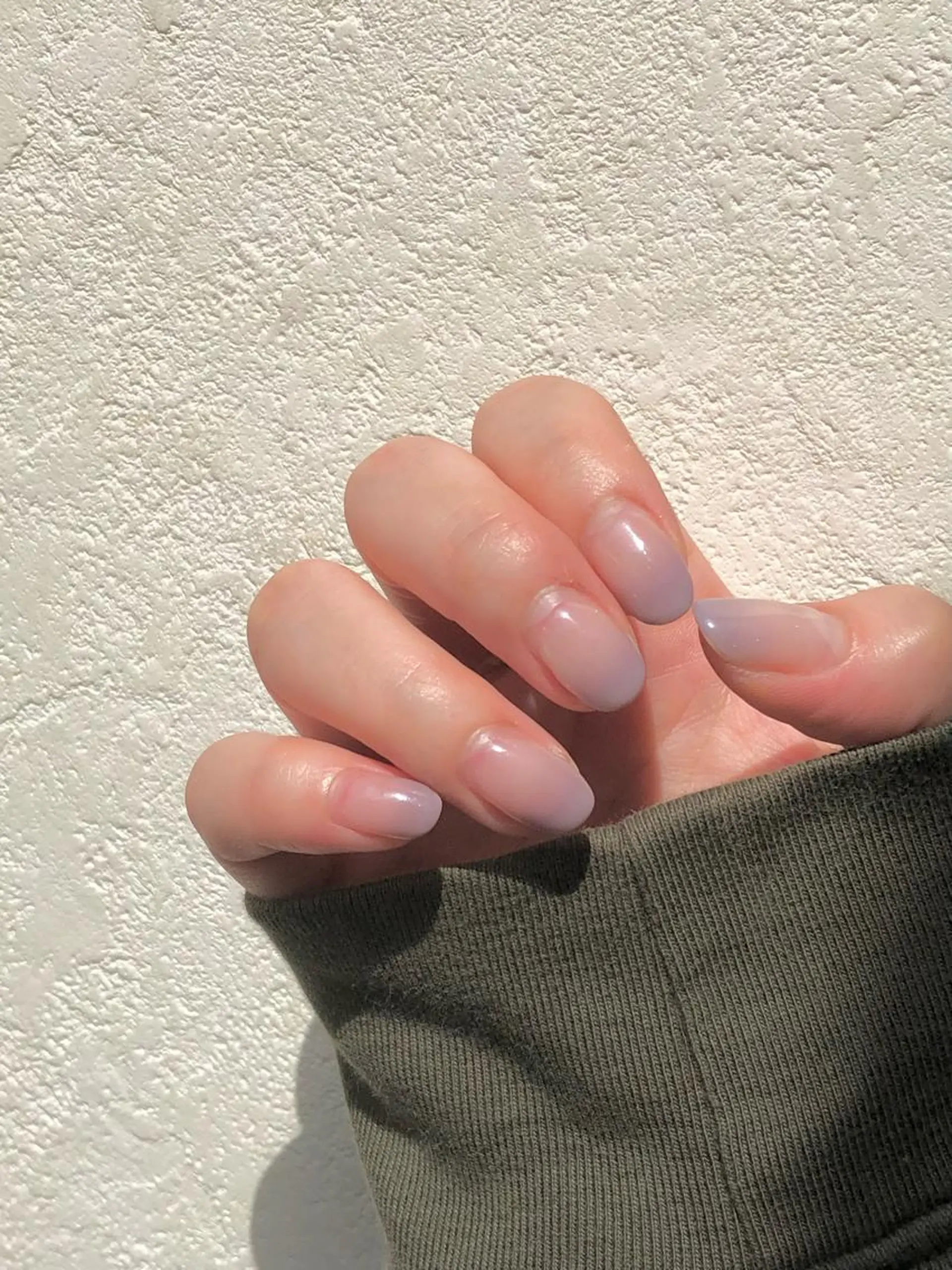 ショート ネイル グラデーション ハンドネイル 🦋Kiyomi. 🦋のネイルデザイン