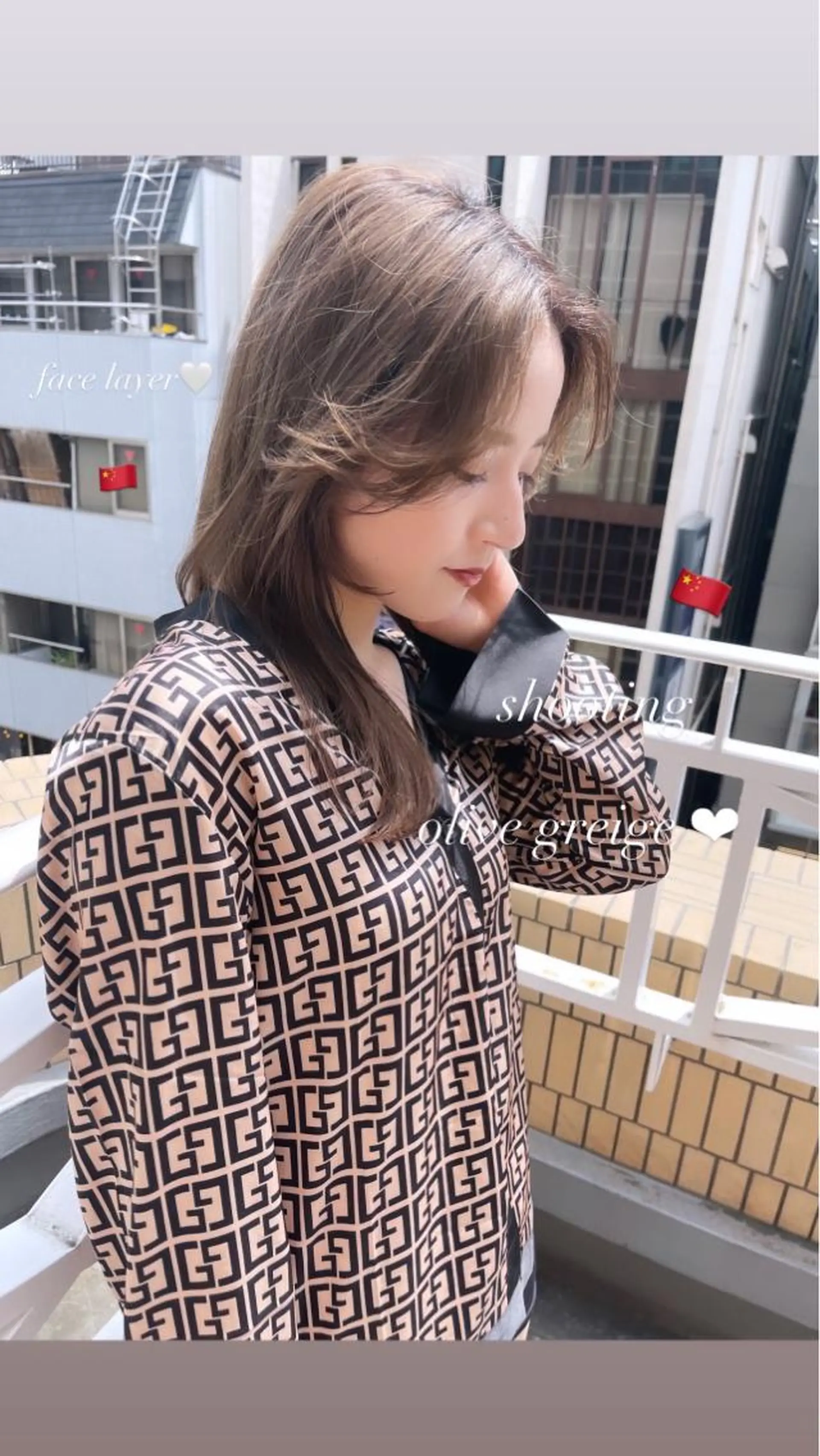 ロング チョコレートブラウン くびれヘア エギョモリ 外国人風カラー ヨシンモリ カット ヘアカラー トリートメント 韓国 / 中国ヘア 🦋Noniのヘアスタイル