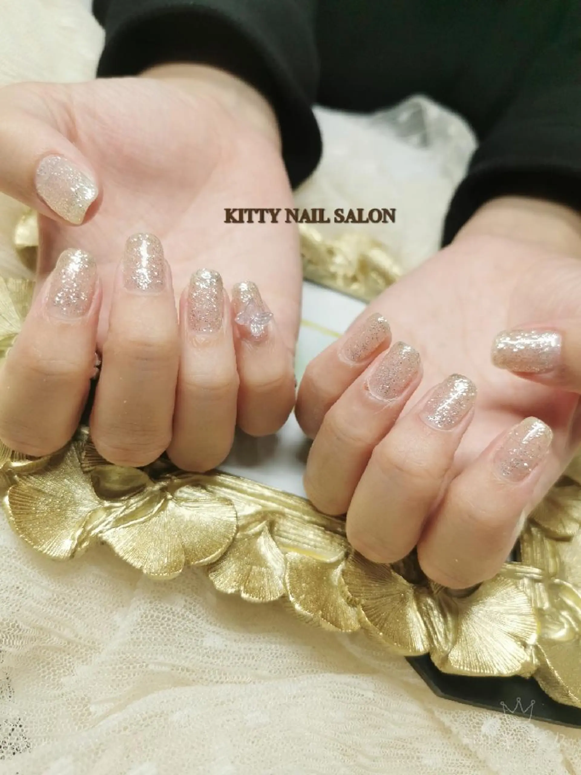 ネイル ストーンネイル ハンドネイル kitty nail salonのネイルデザイン