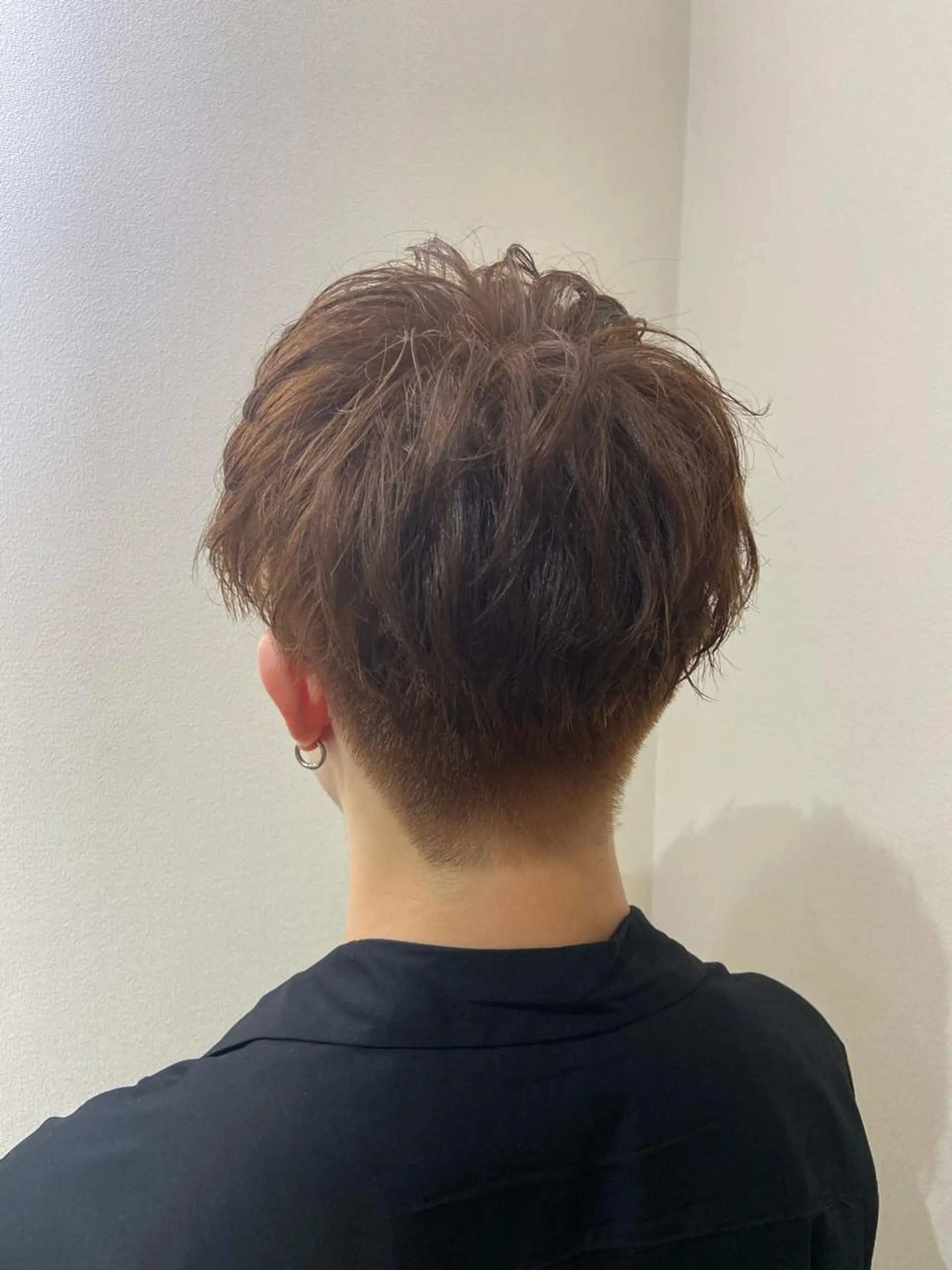 ショート カラー アッシュ SALOWIN札幌大通り所属・札幌ブリーチカラー/ ダブルカラー/ドイのヘアスタイル