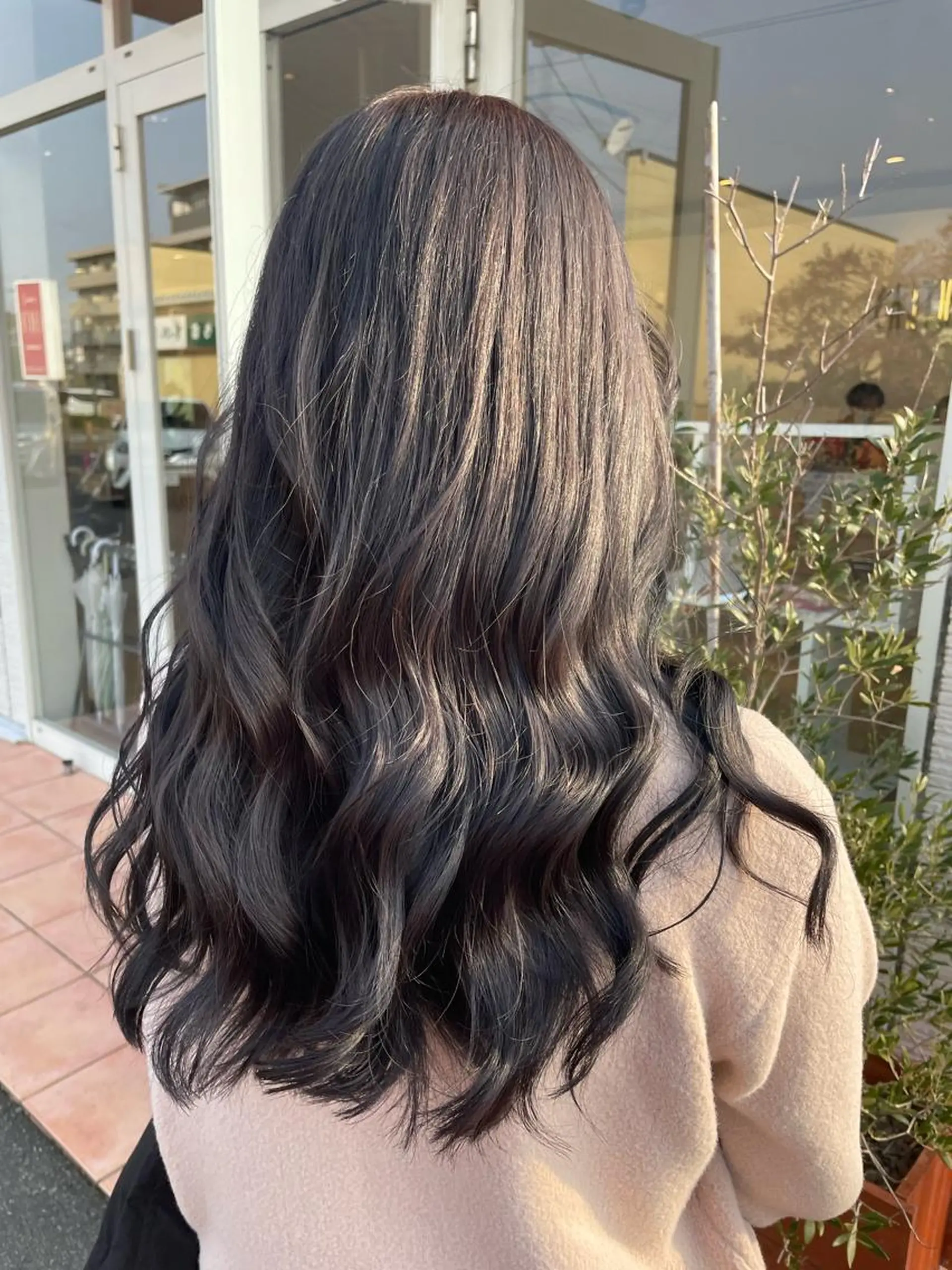 ロング カラー ヘアアレンジ ヘアカラー トリートメント 7月末まで予約可能/ ヤマモト モエのヘアスタイル