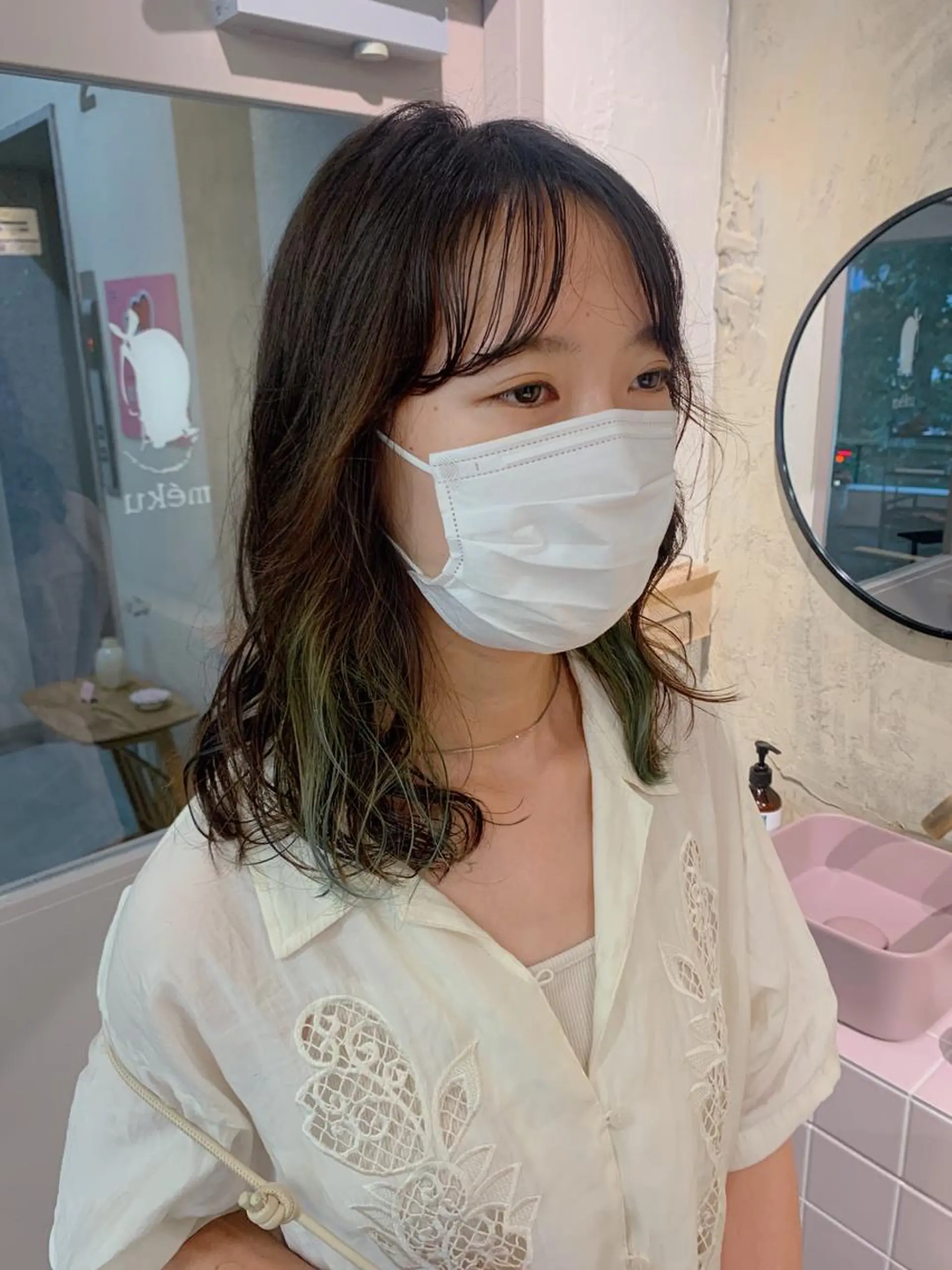 ミディアム カラー パーマ インナーカラー yupi🐈‍⬛ レイヤー/パーマのヘアスタイル