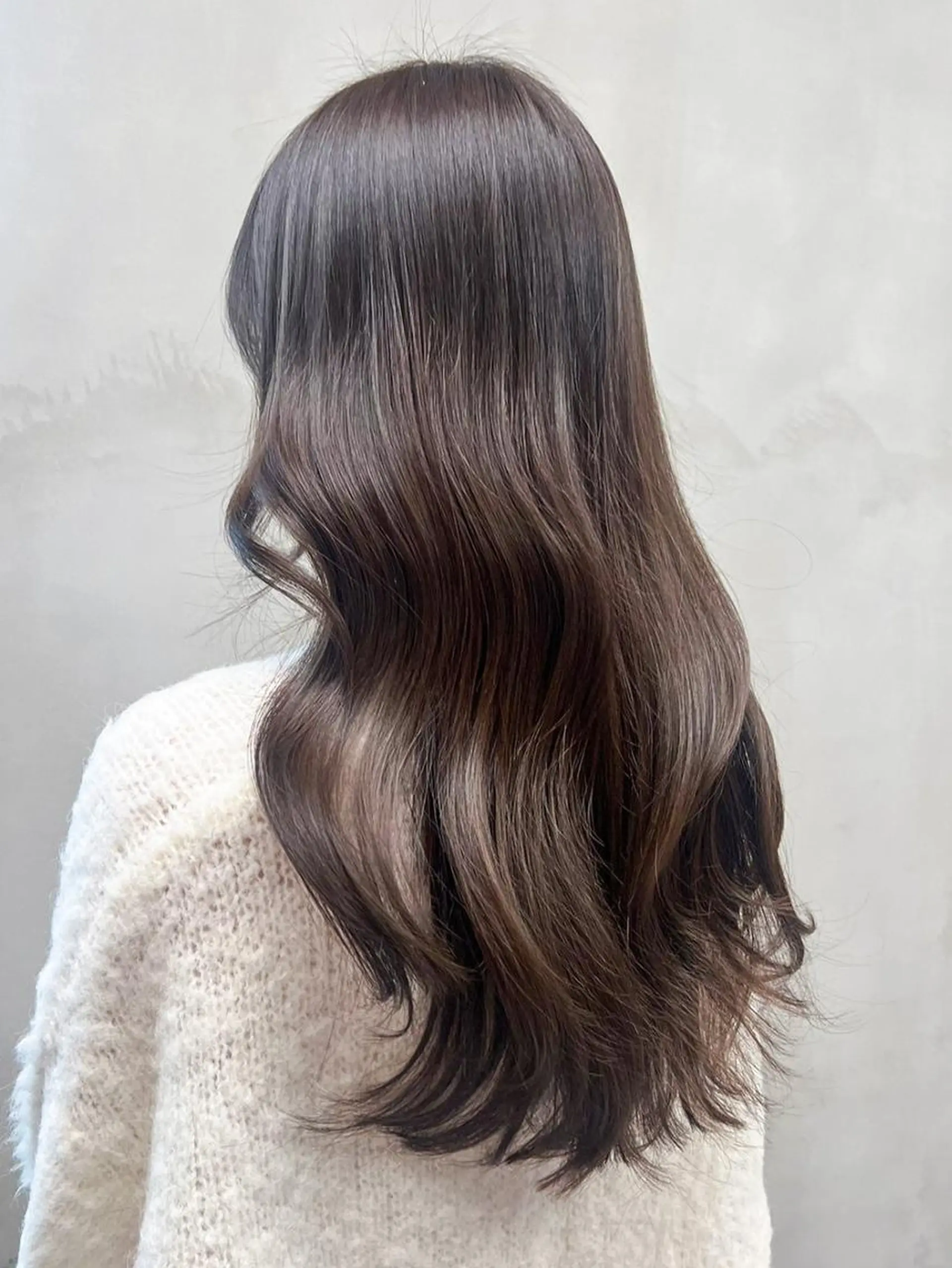 カラー ミディアム ベージュカラー くびれヘア レイヤーカット カット ヘアカラー トリートメント ITbyALBUM 中野店のヘアスタイル