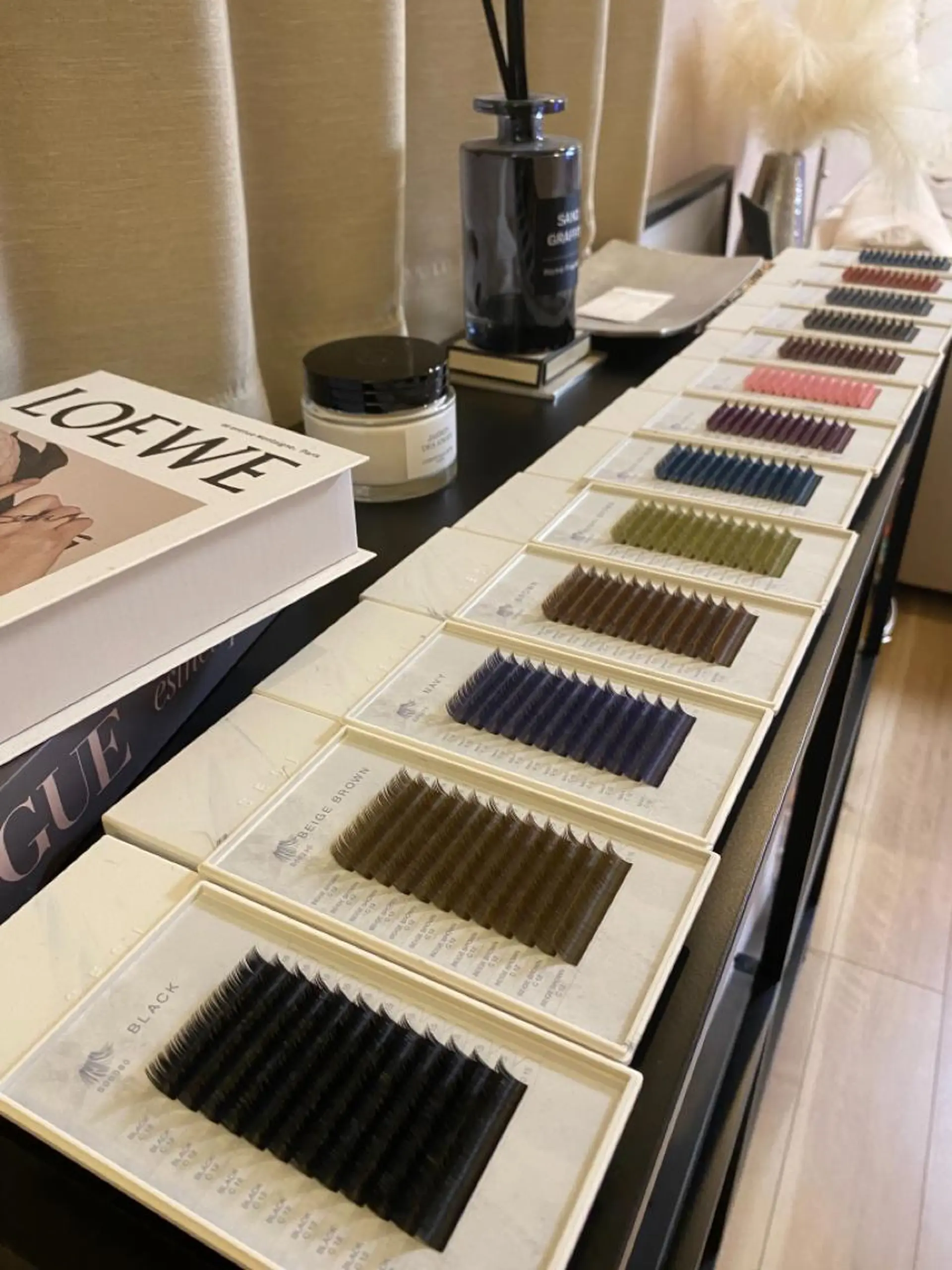 マツエク・マツパ マツエク Charme Esbeaute所属・南森町LED エクパーマのマツエク・マツパデザイン