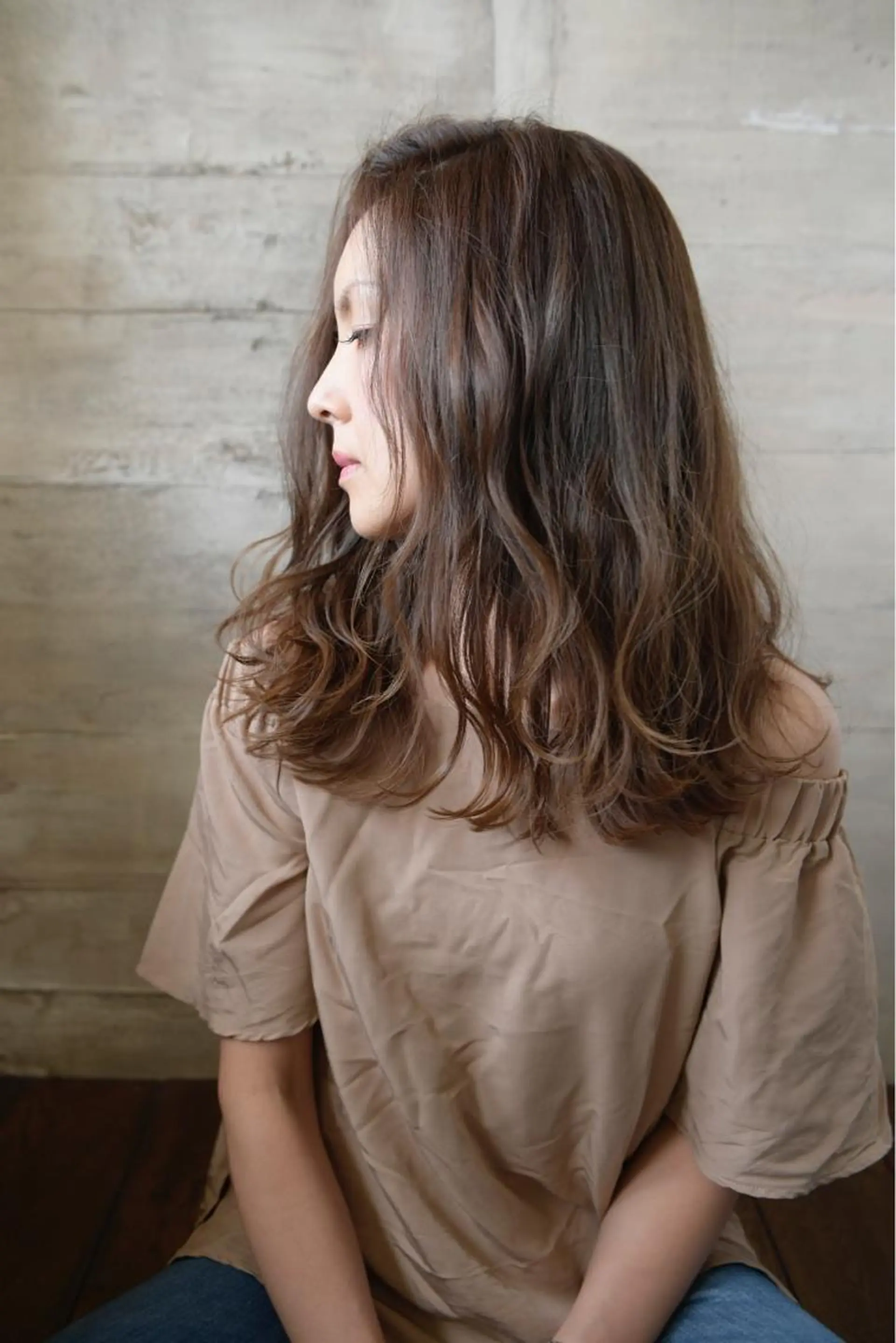 セミロング KAMIGAMI所属・KAMIGAMI SAKAEのヘアスタイル