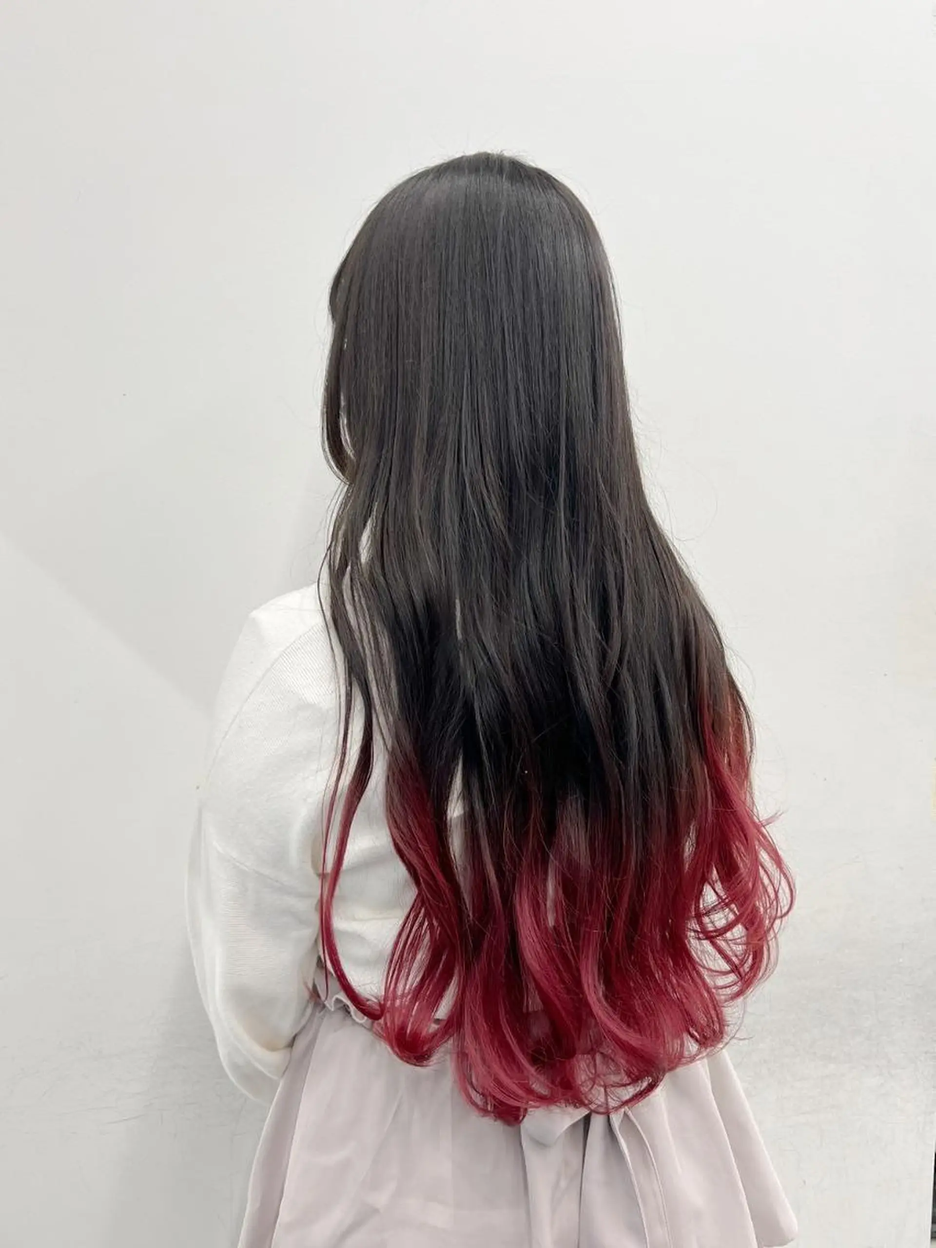 ロング カラー アディクシーカラー アッシュ ブルーカラー ダークアッシュ グレージュ 【公式】amble luxe池袋東口💛のヘアスタイル
