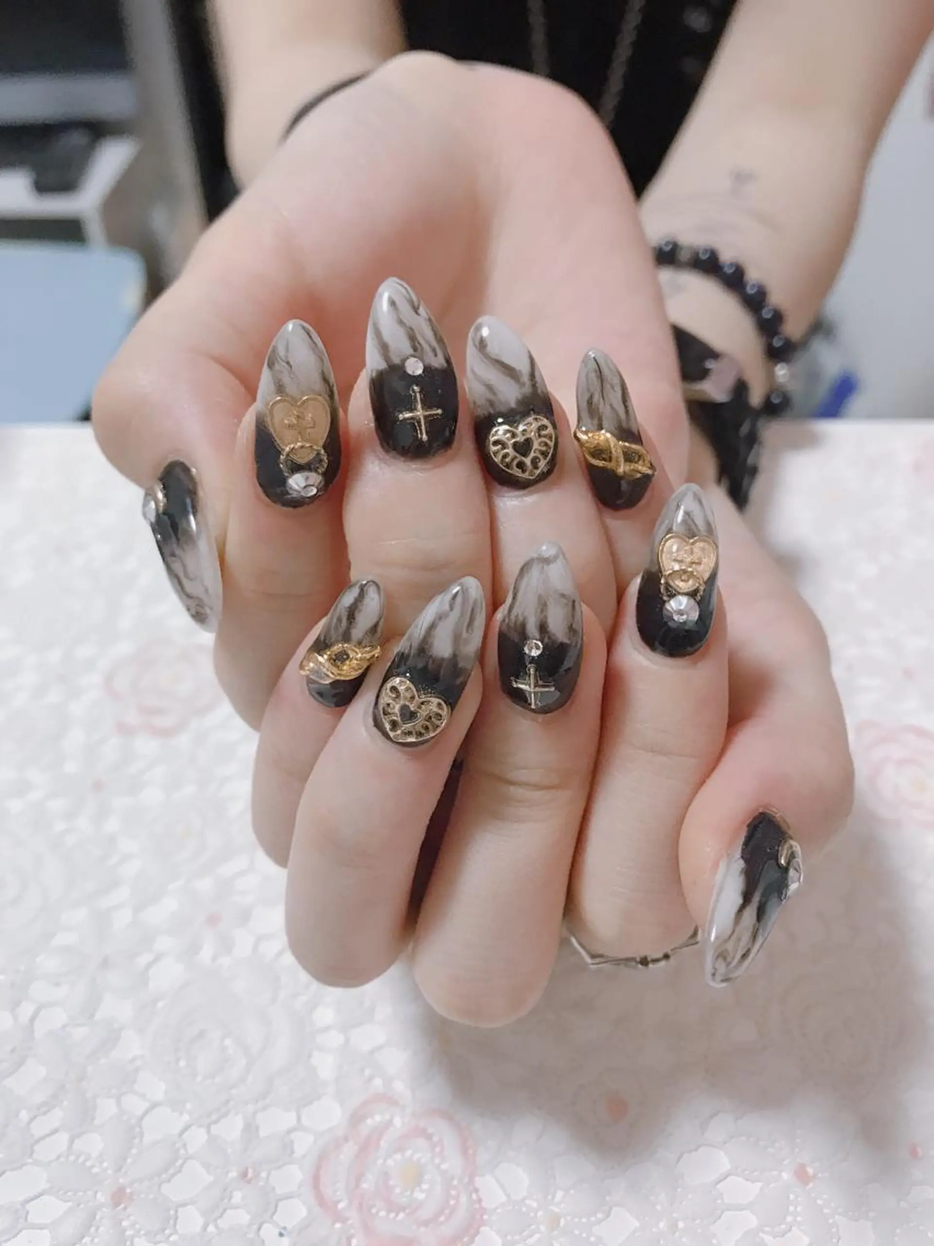 ネイル ハンドネイル 藤 あやのネイルデザイン