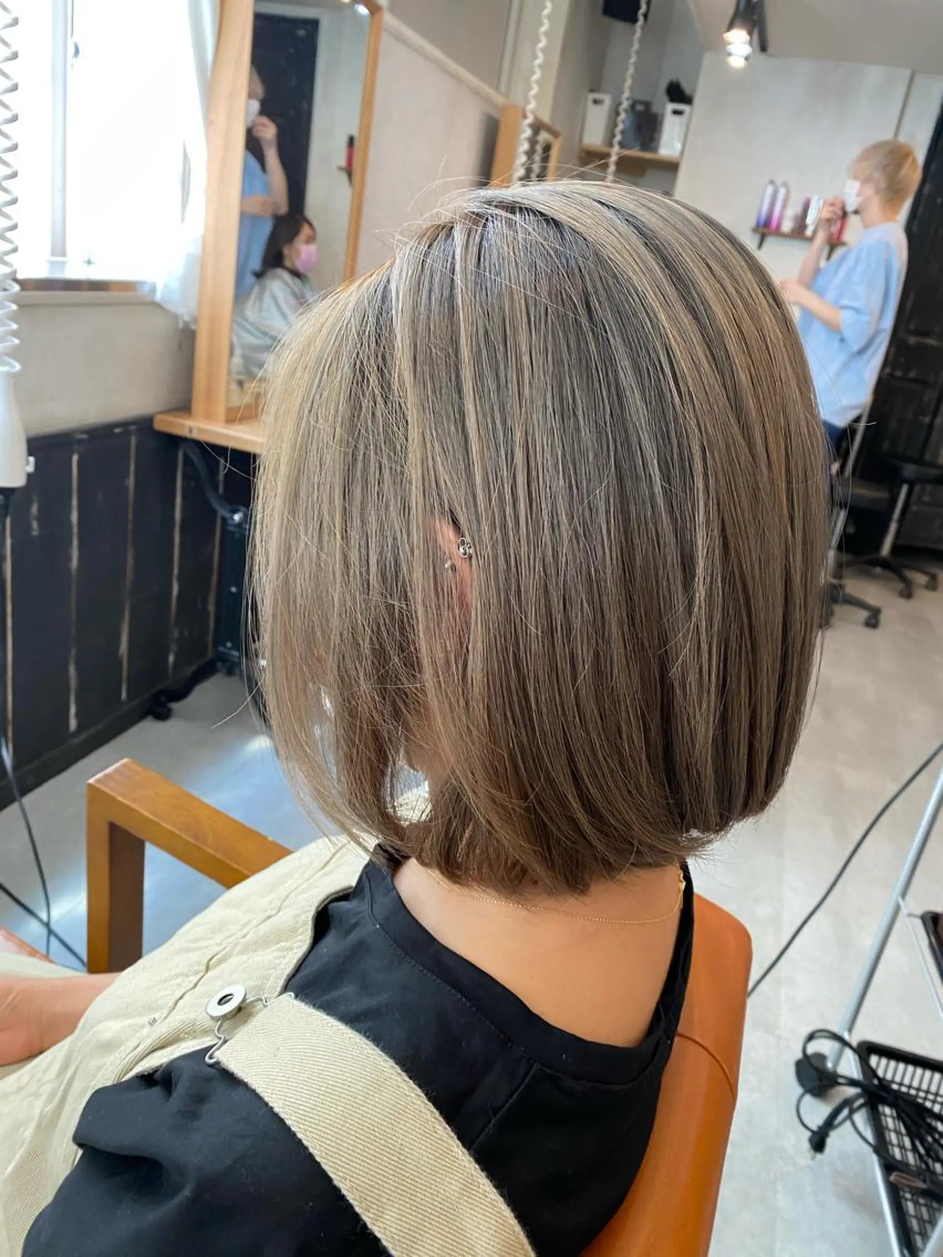 ミディアム カラー カット ヘアカラー トリートメント AUBE HAIRazul吉祥寺所属・髪質改善✨幹細胞✨ ウルツヤ🌈清水　祥のヘアスタイル