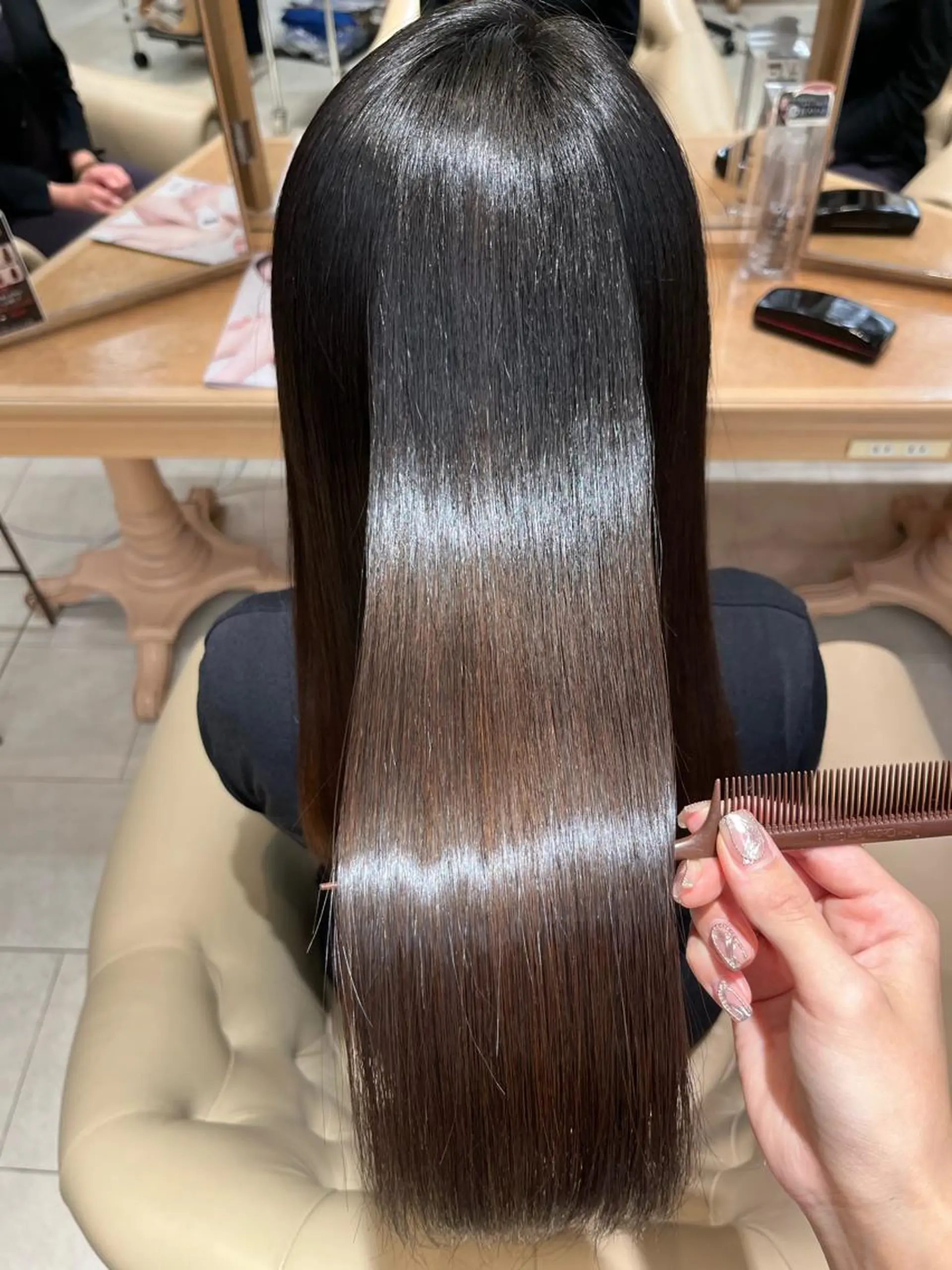 ロング パーマ 髪質改善 ストレートパーマ 艶髪 富永　美玖のヘアスタイル
