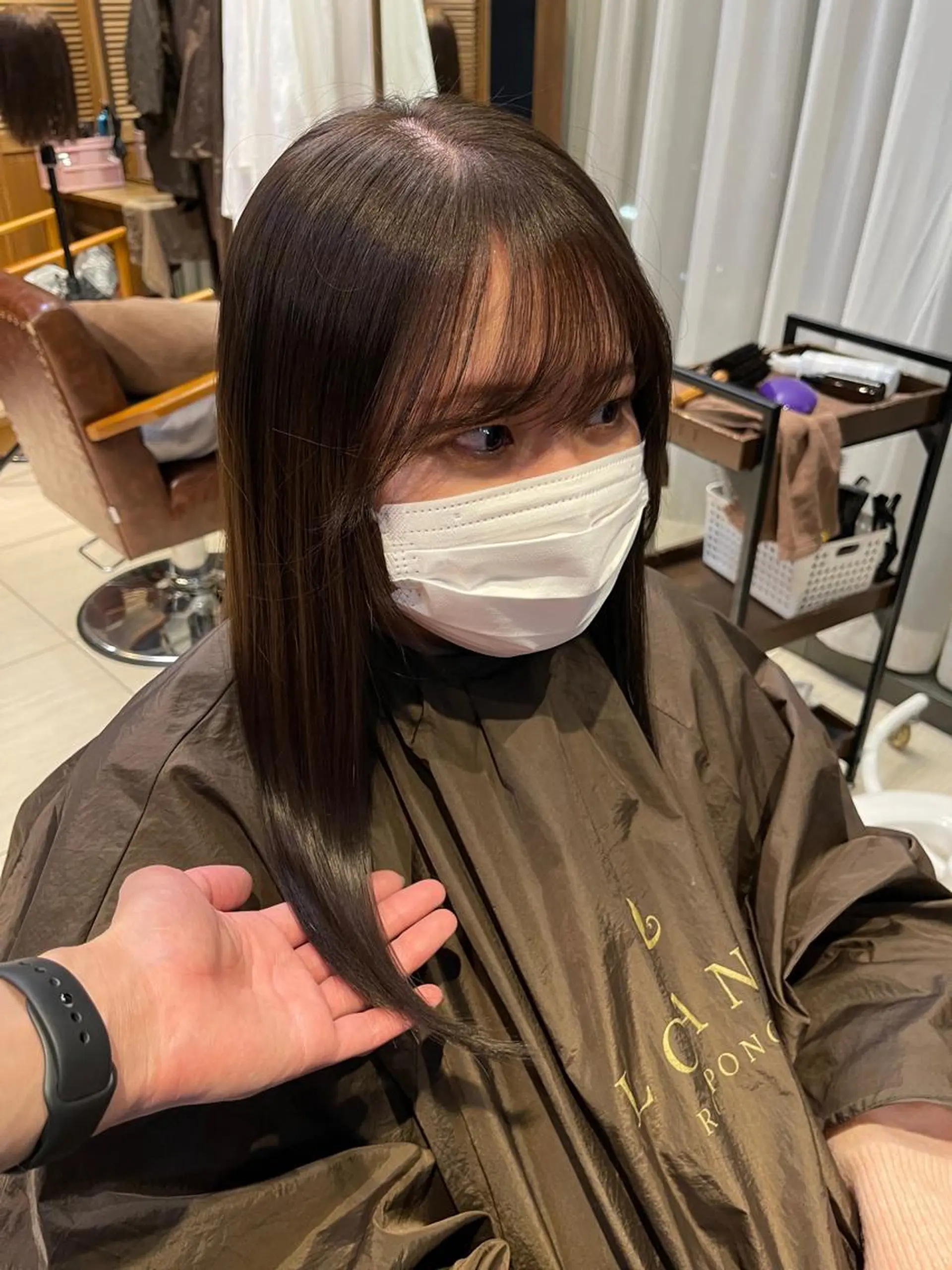 セミロング トリートメント カット ヘアカラー トリートメント 艶カラー/艶髪矯正 LOANA鈴木のヘアスタイル