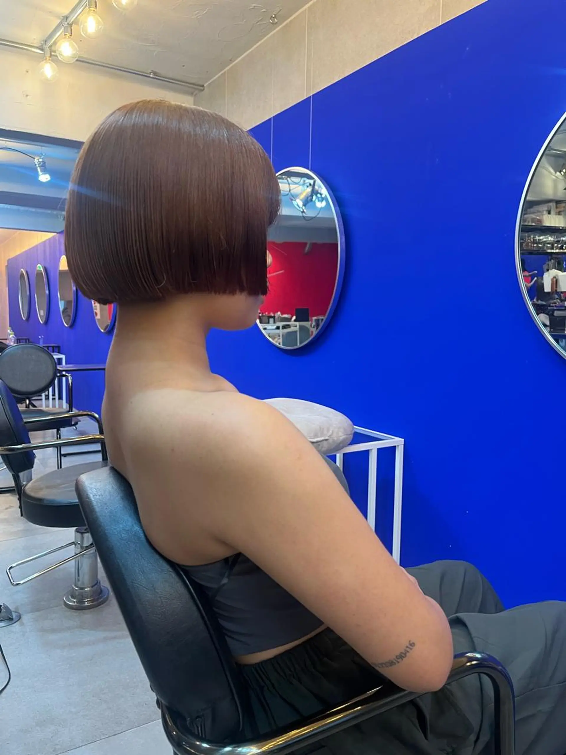 ショート ヘアカラー @kyoniyy KYONIのヘアスタイル