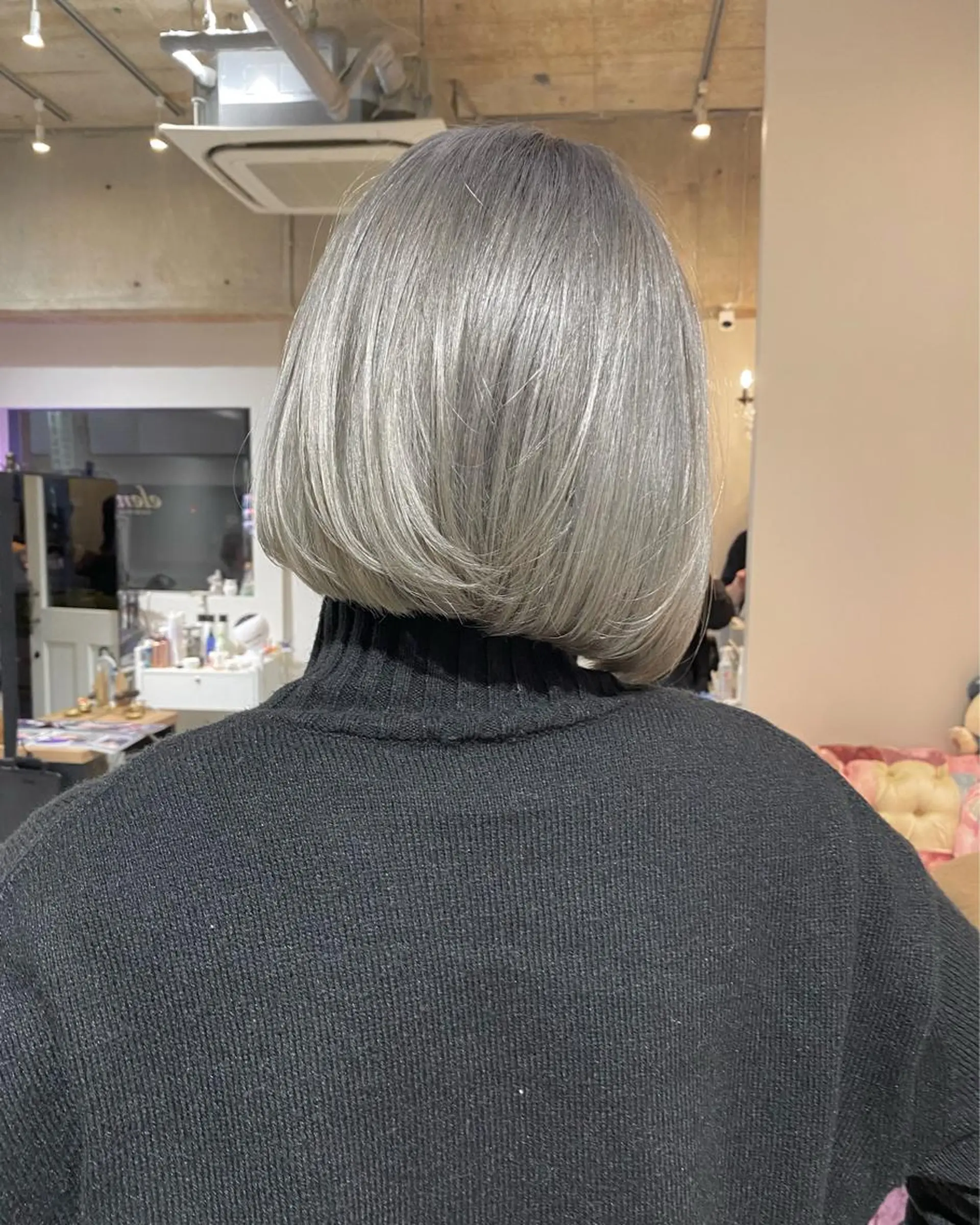 セミロング カラー ヘアアレンジ ブリーチ カット ヘアカラー ヘアセット TOPSTYLIST 🇬🇧JIMMYのヘアスタイル