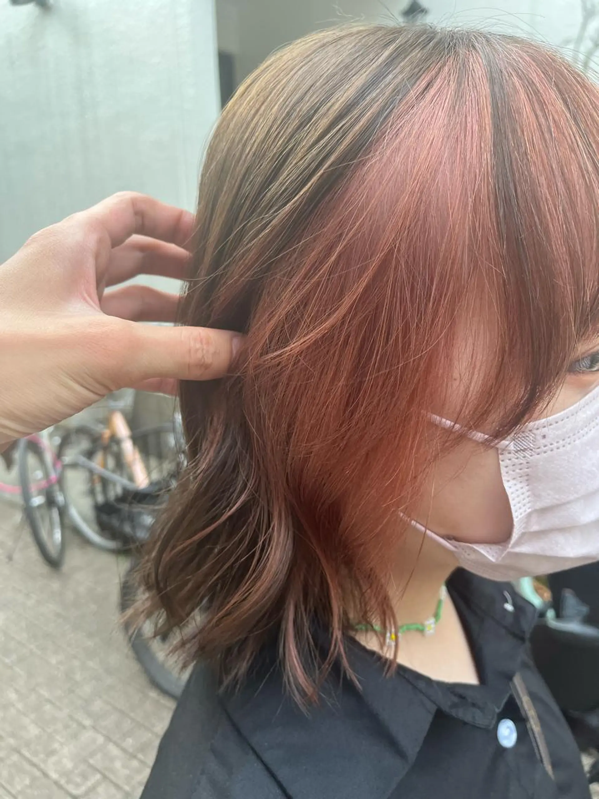 ミディアム カラー ショートボブ ボブレイヤー アッシュ バレイヤージュ ミストバング カット ヘアカラー トリートメント 原宿サロン代表 デザインカラー伊藤卓のヘアスタイル