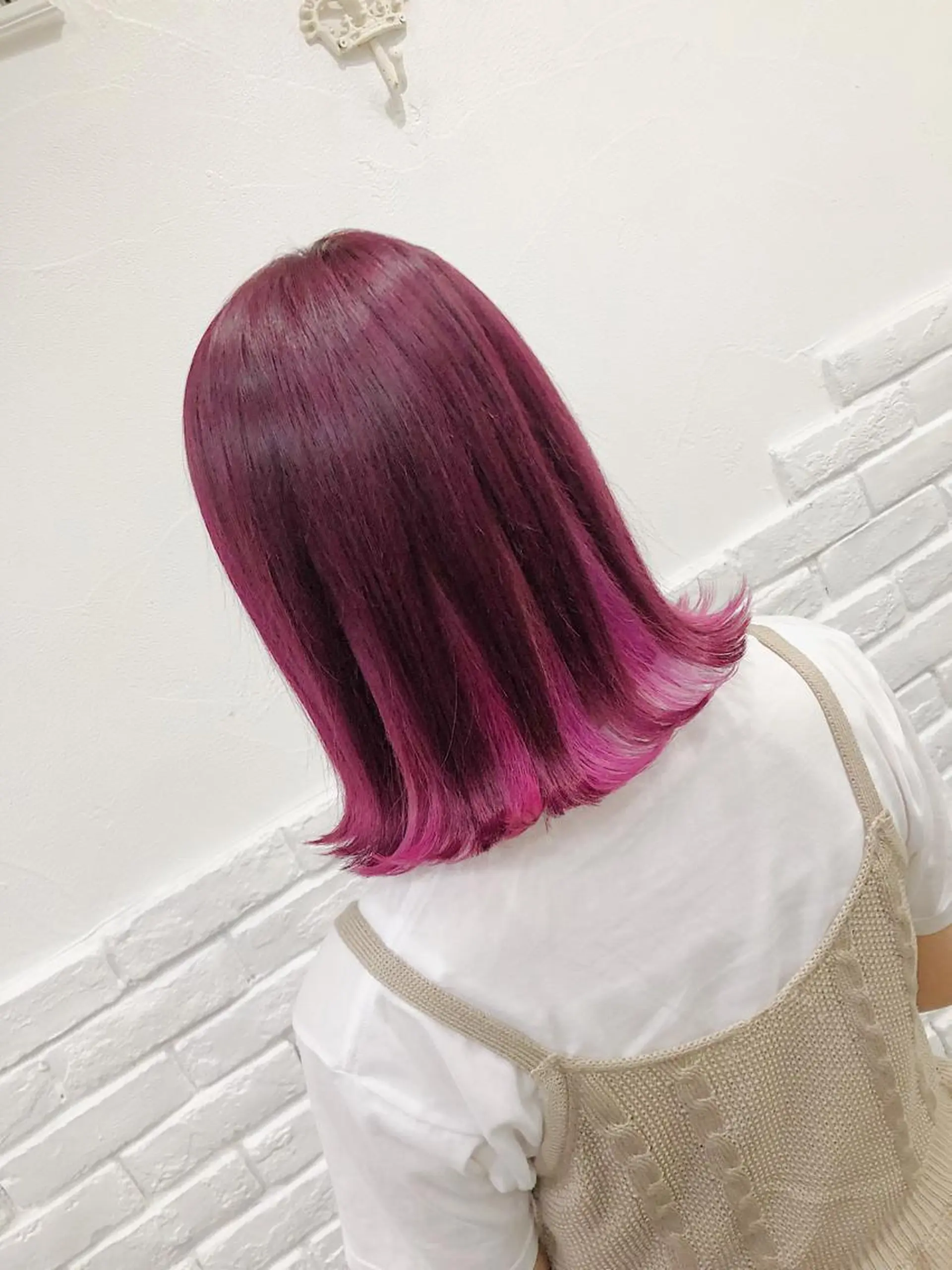 ショート カラー ヘアアレンジ メンズ キッズ ヘアカラー トリートメント ヘアセット 💟Chloe原宿店 🩶ハイトーンのヘアスタイル