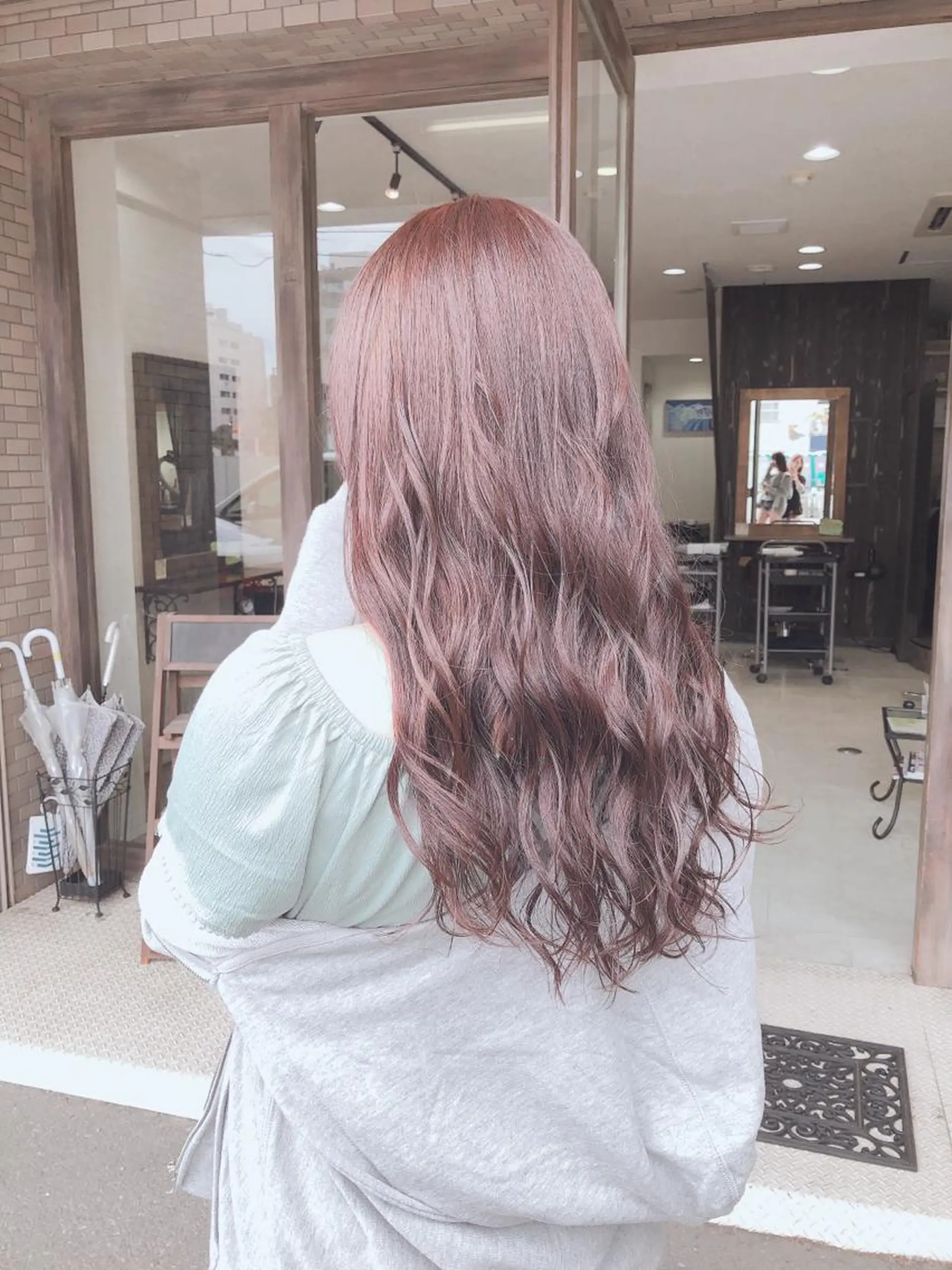 ロング カラー ベージュカラー ピンクカラー ピンクベージュ 小森 拓哉のヘアスタイル