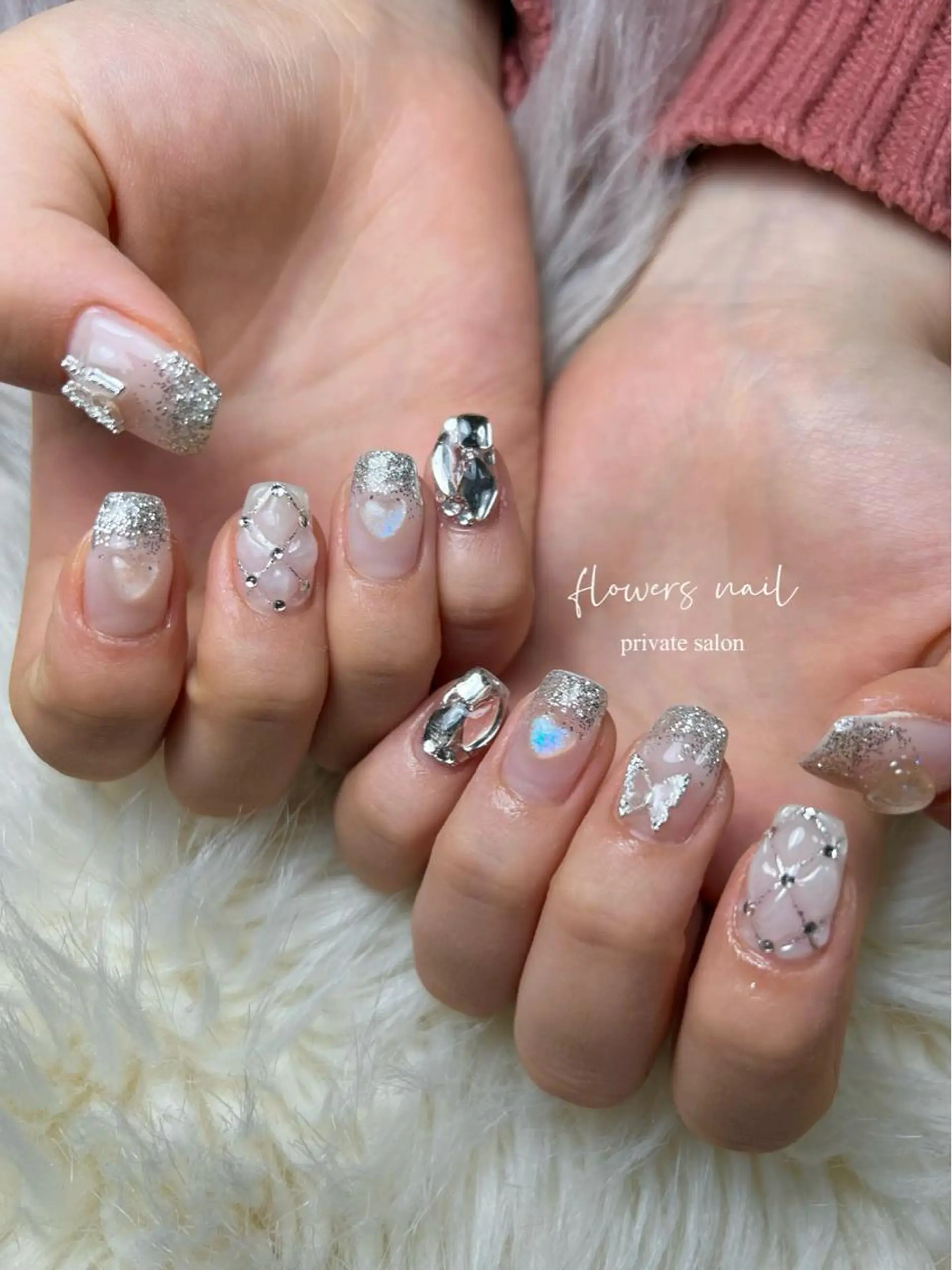 ネイル ジェルネイル キラキラネイル ラメ(グリッター) 持ち込み パラジェル flowers nailのネイルデザイン
