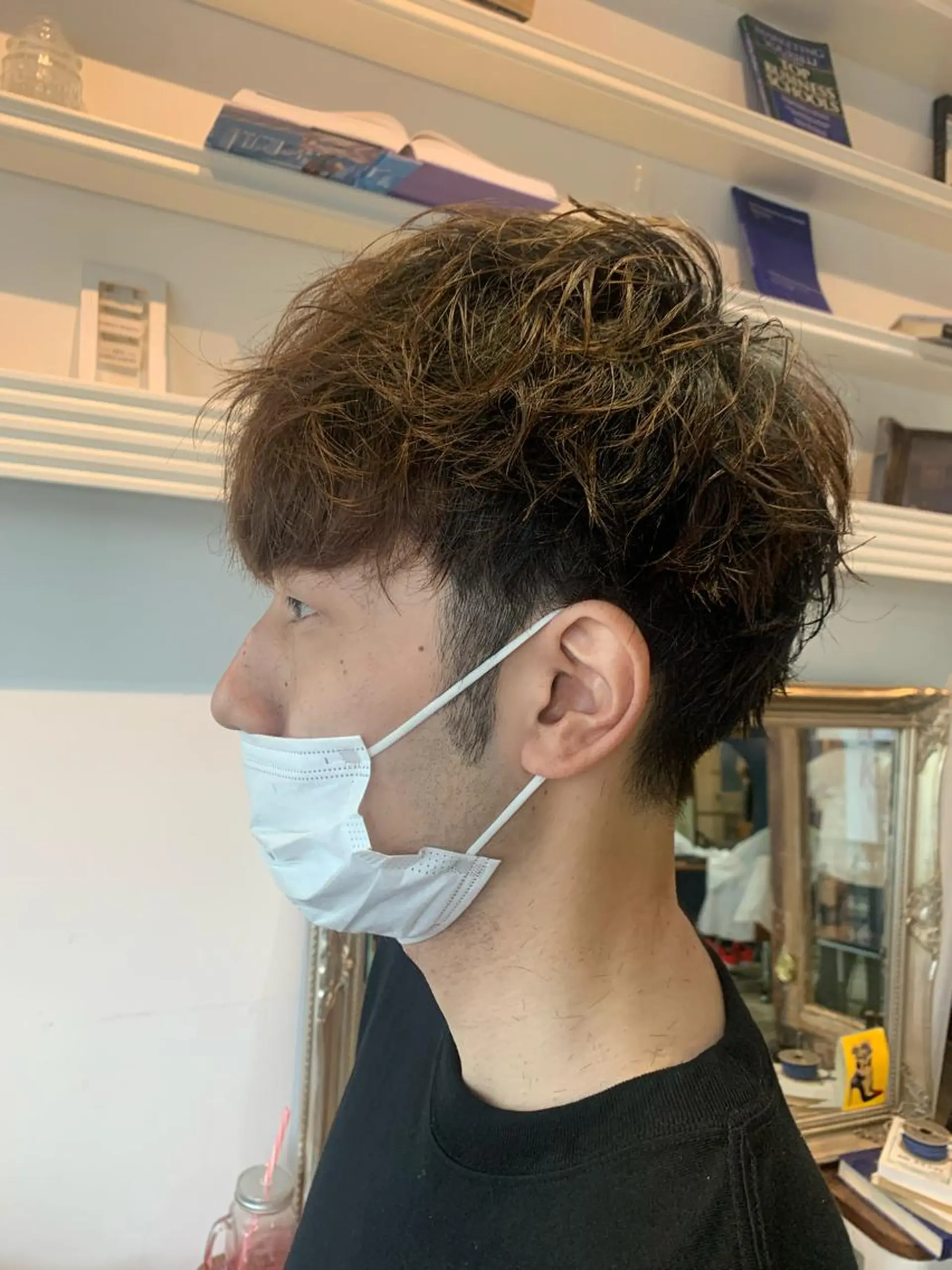 ショート カット 山口 竣也のヘアスタイル