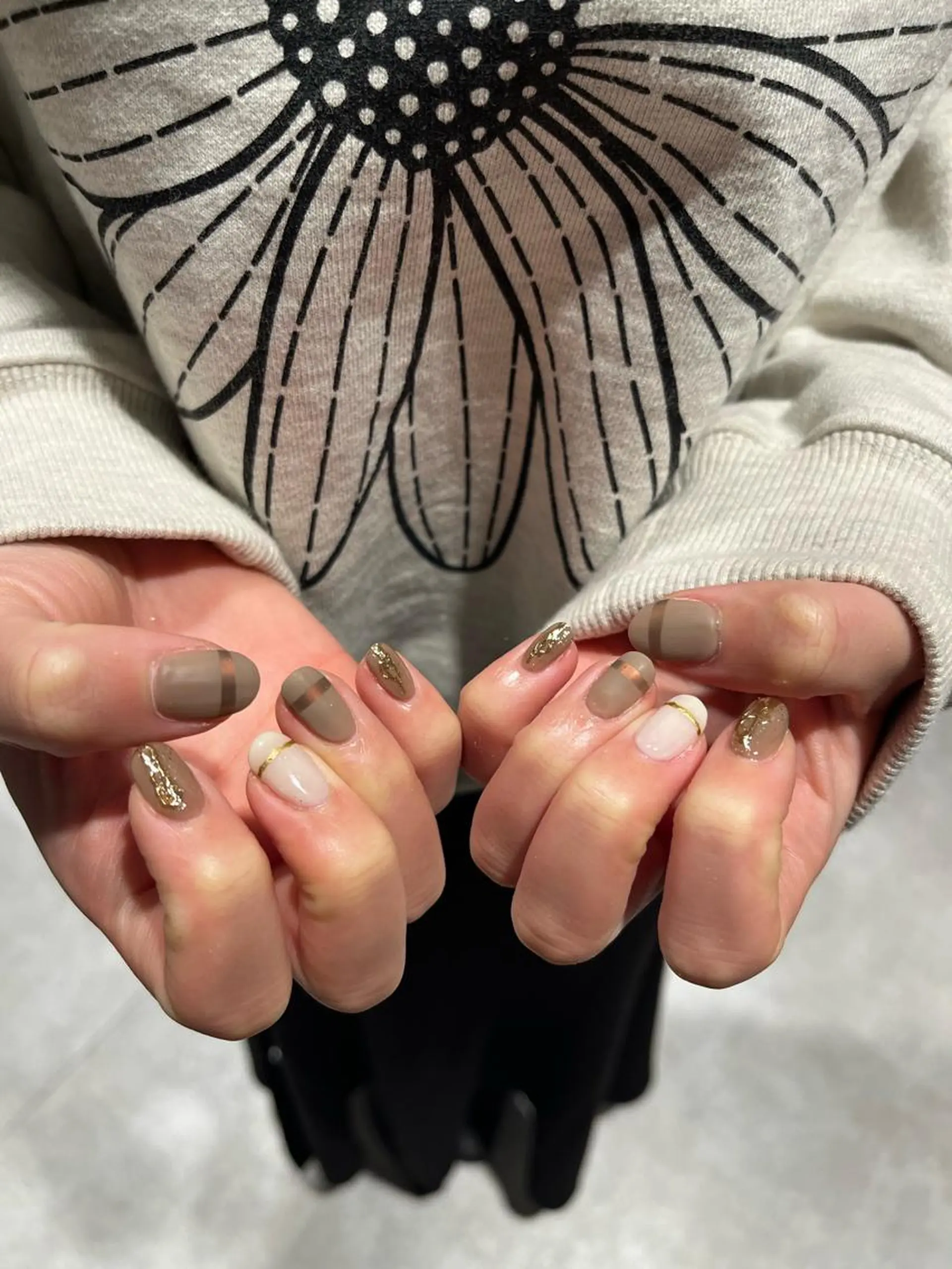 ネイル マットネイル 小川 奈々花のネイルデザイン