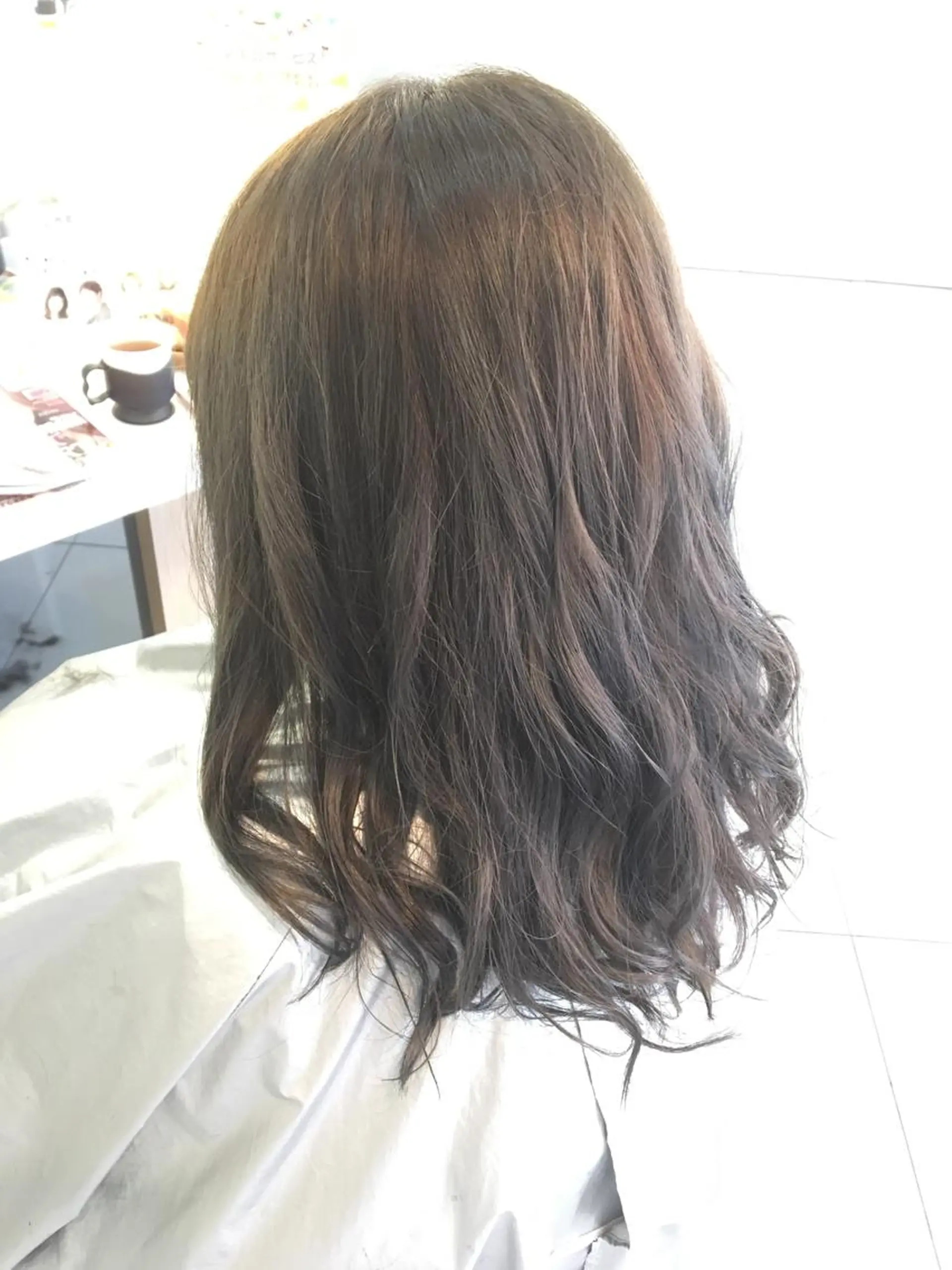 ロング カラー ブリーチ グラデーションカラー 広がり毛特化 頭身浴/ 中田のヘアスタイル