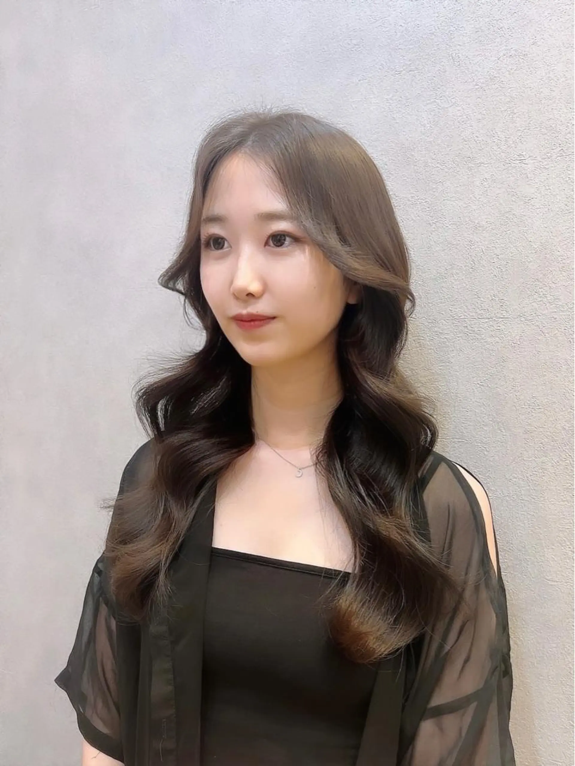 ロング カラー ヘアアレンジ 韓国風ヘア レイヤーカット 🩷韓国ヘア/ヨシン モリ🩷Maikaのヘアスタイル