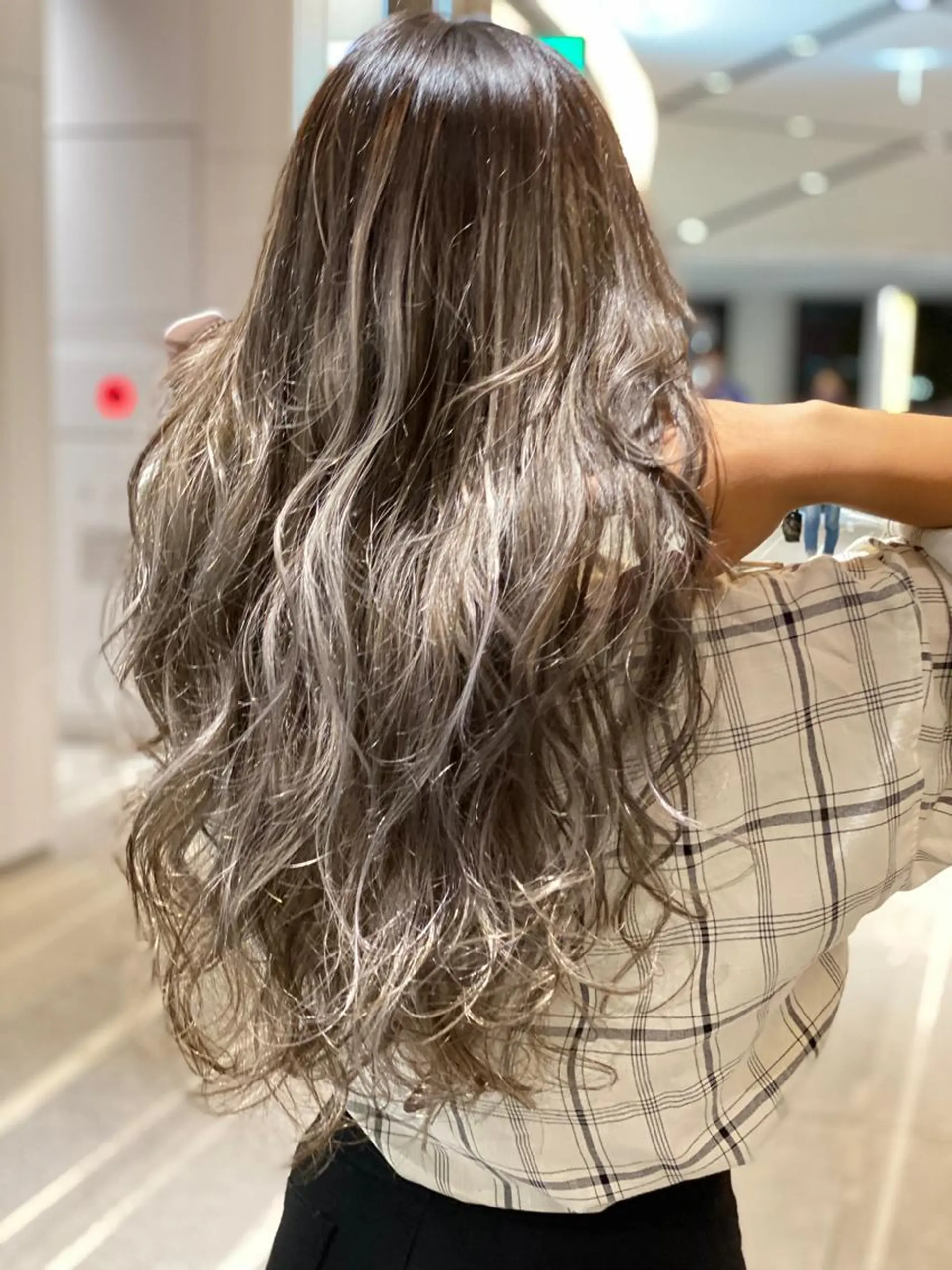 カラー ブリーチ ハイトーンカラー メッシュ 🖤Ash川越店🖤 井上 諒哉のヘアスタイル