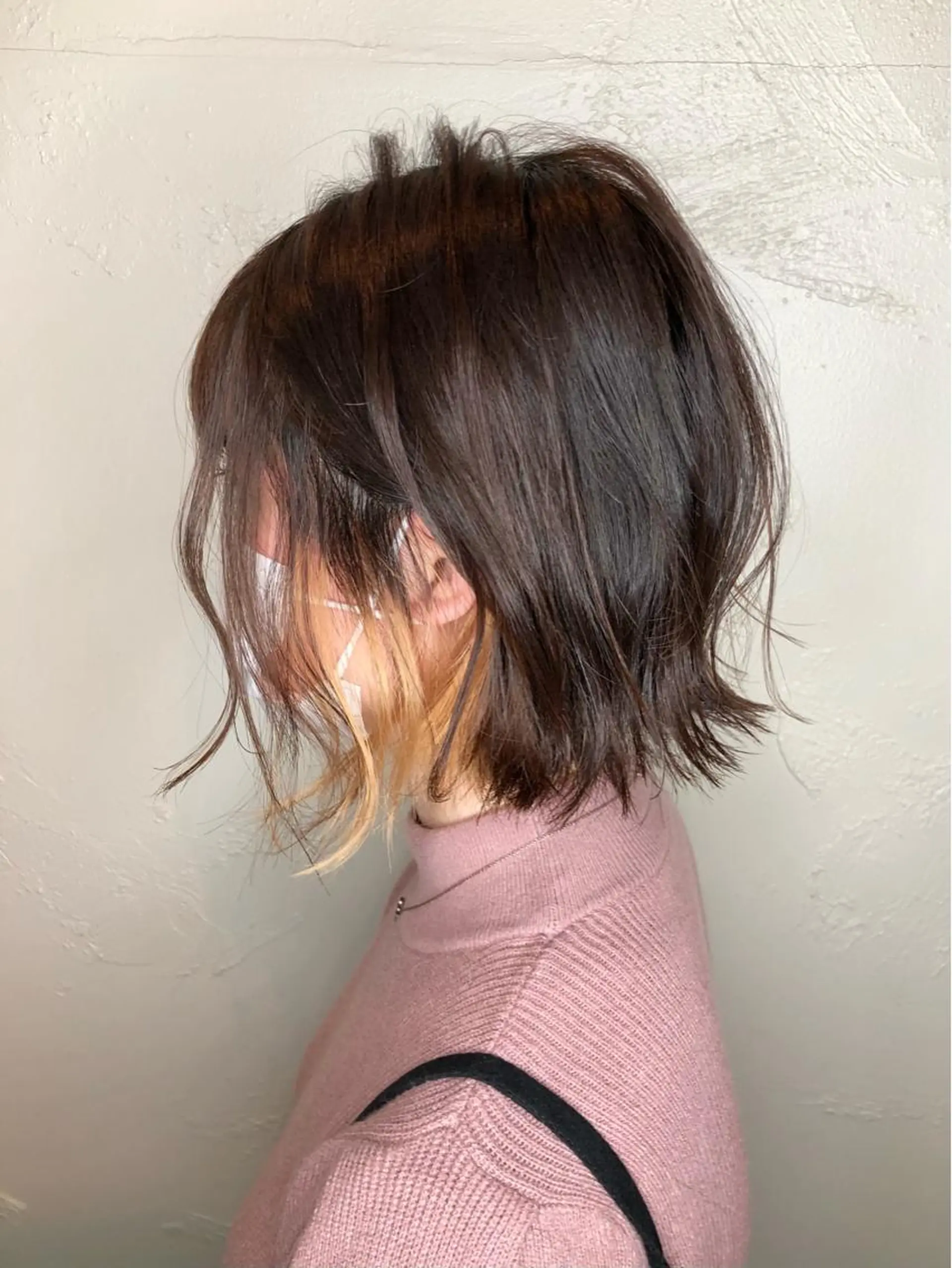 ミディアム カラー 切りっぱなしボブ インナーカラー ボブ OPShair　ANELLO所属・ショート/レイヤー/ ボブ/縮毛矯正のヘアスタイル