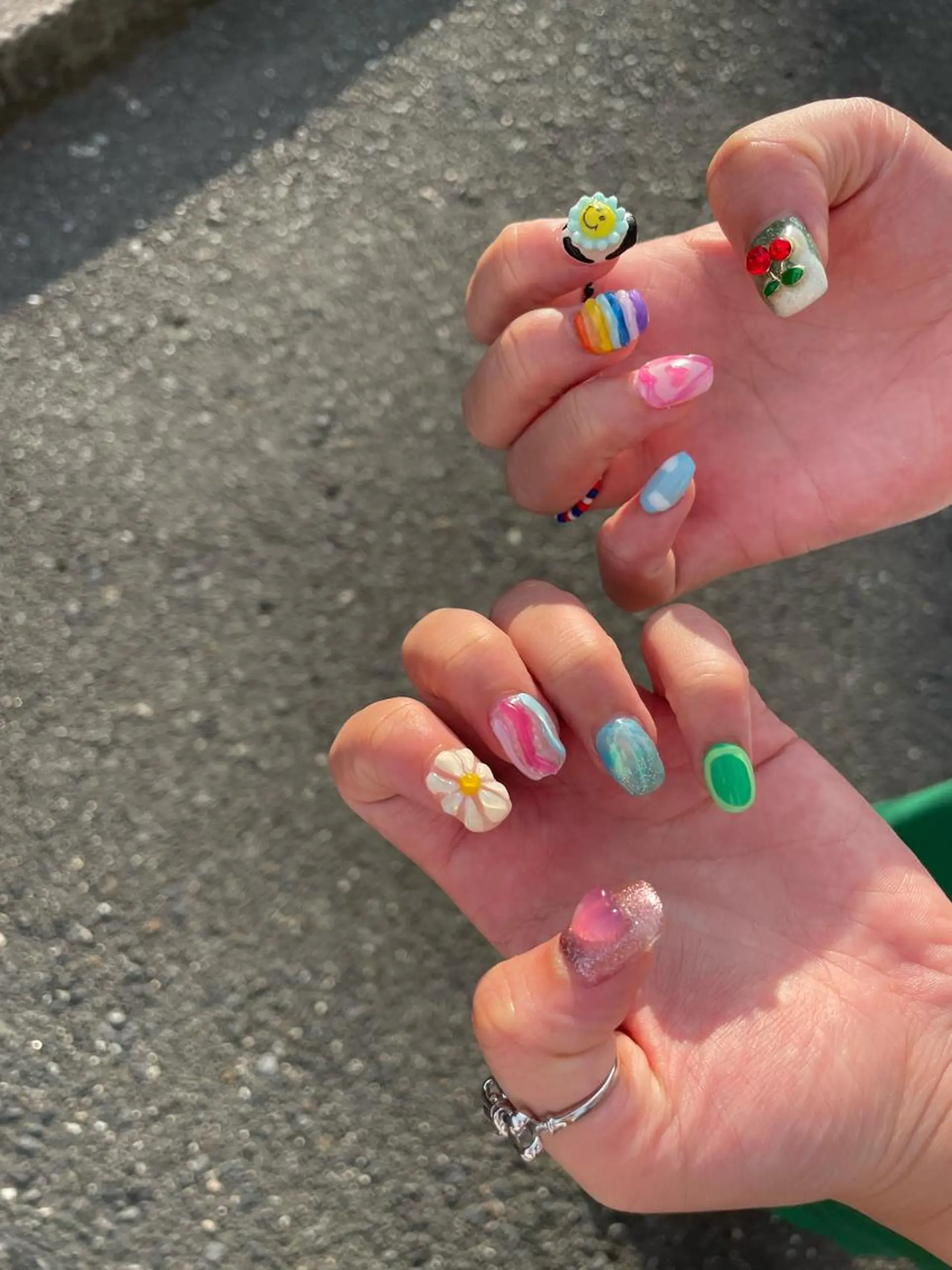 ネイル 束感まつ毛/ネイル/ LED♥KIRARAのマツエク・マツパデザイン