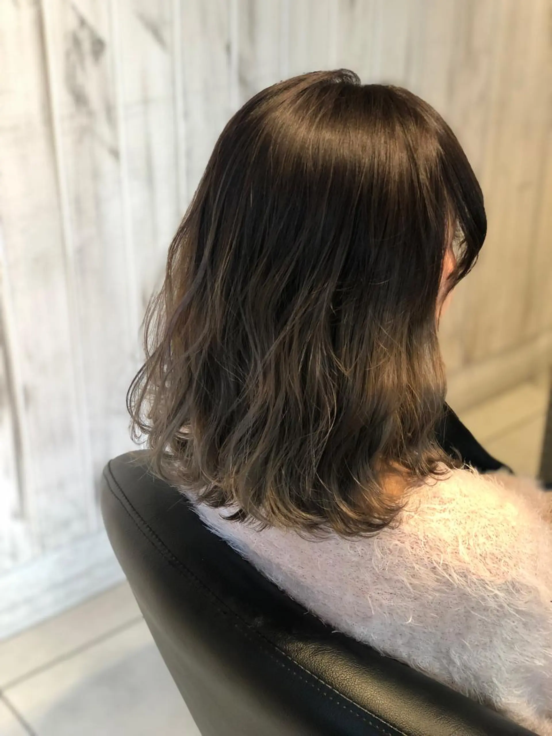 ミディアム カラー FENICE onthe beach所属・永井大樹✨ 透明感カラー✨のヘアスタイル