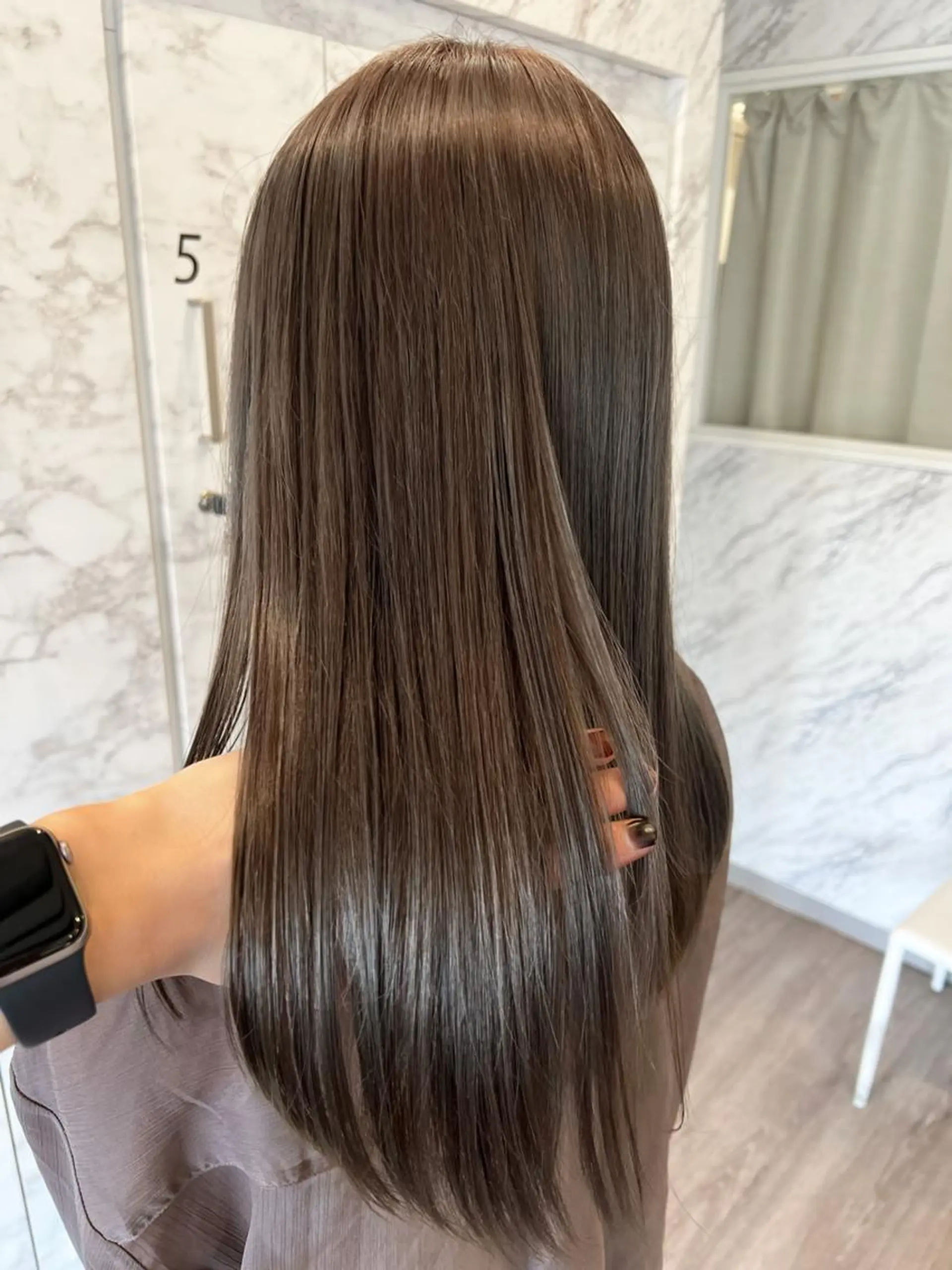 カラー ロング ヘアカラー トリートメント 尾森紳哉💎ダブル カラー/透明感カラーのヘアスタイル