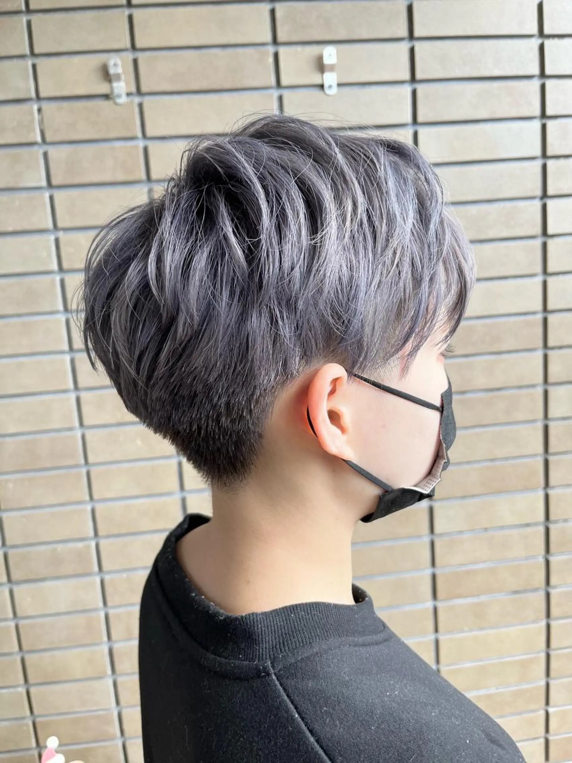 ショート カラー MIZUKI🫧ྀི 韓国ヘアAFLOATのヘアスタイル