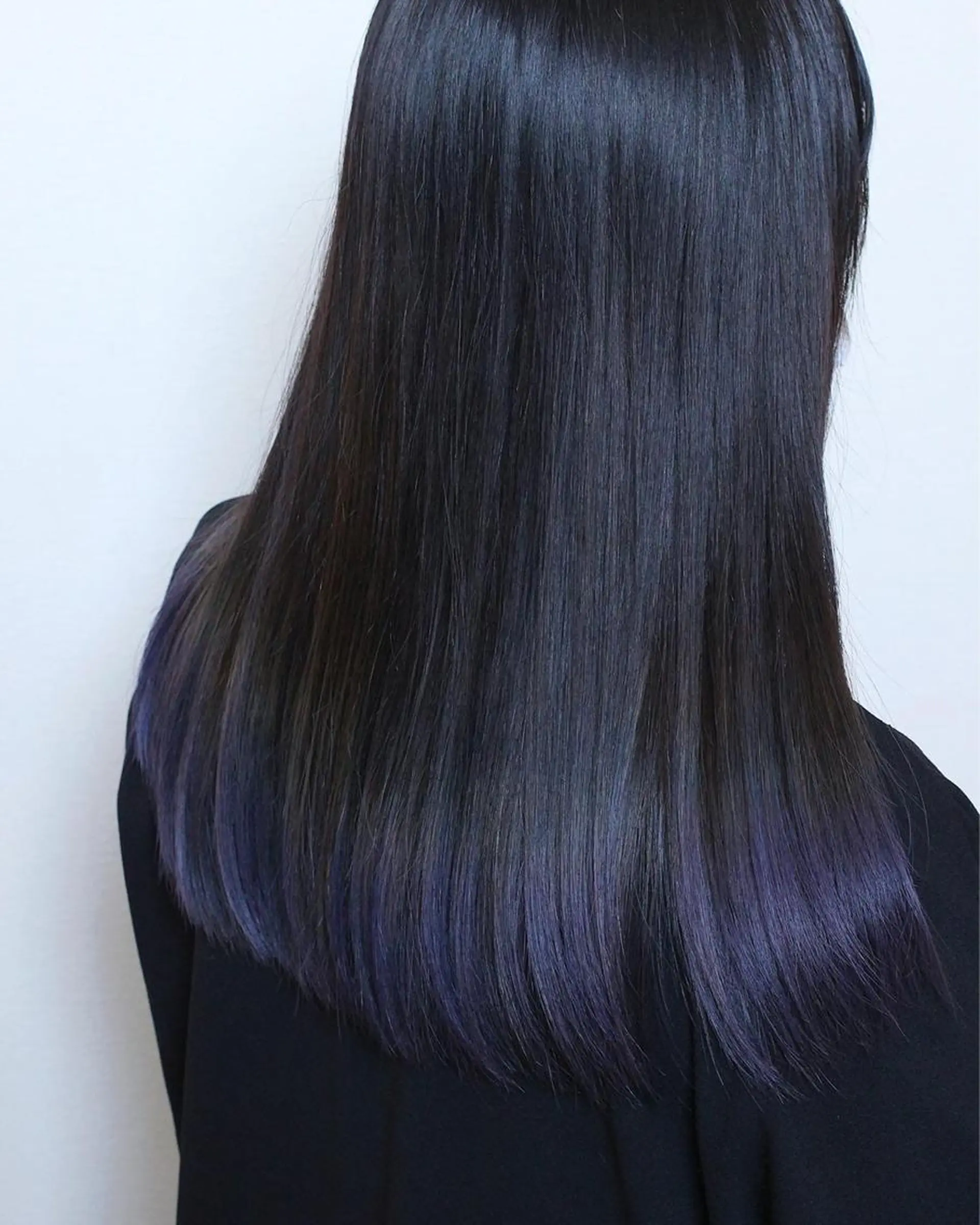 ロング カラー パープルカラー ヘアカラー 土居 正季のヘアスタイル