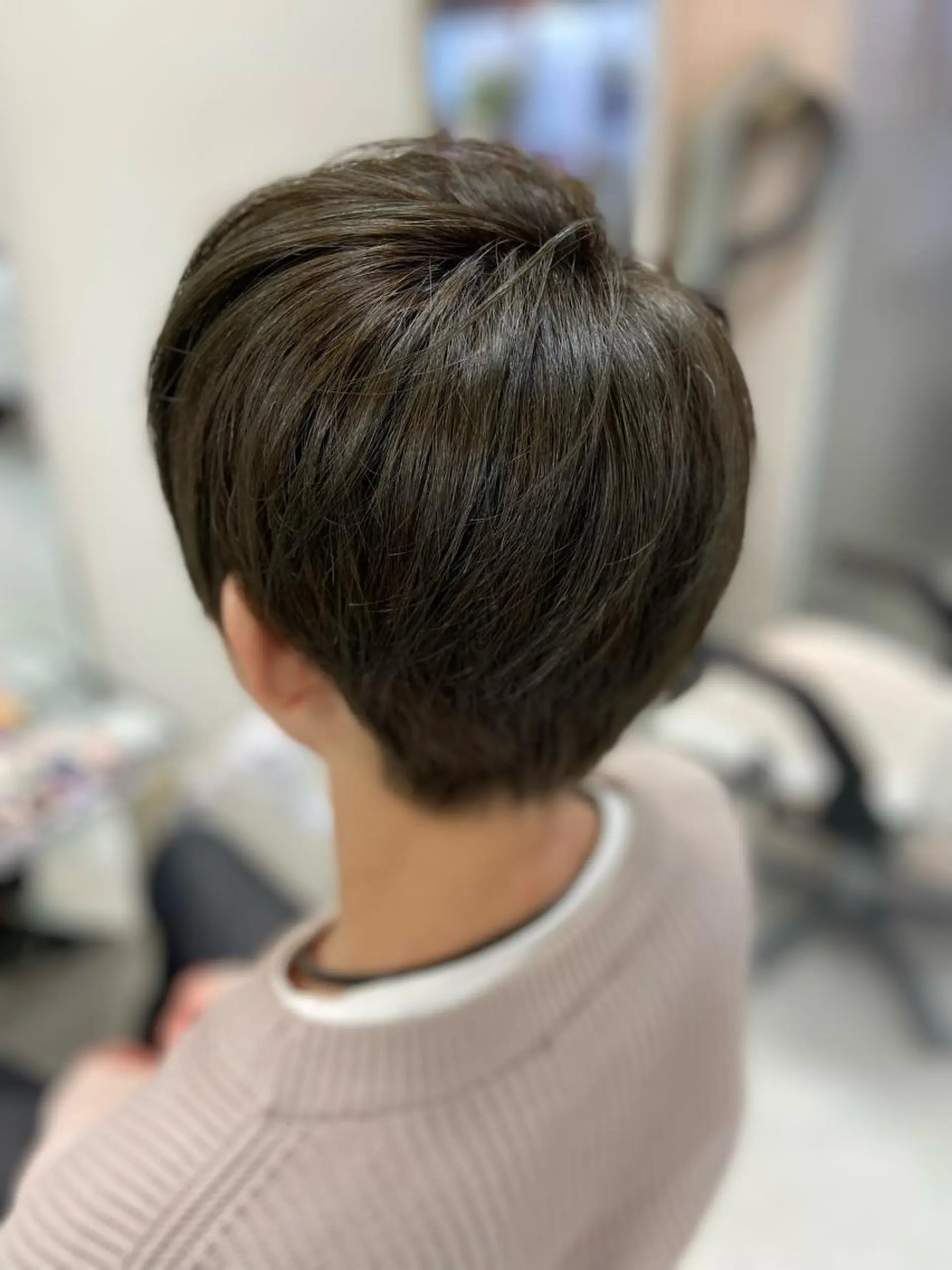 カラー メンズ 菊地 美憂のヘアスタイル