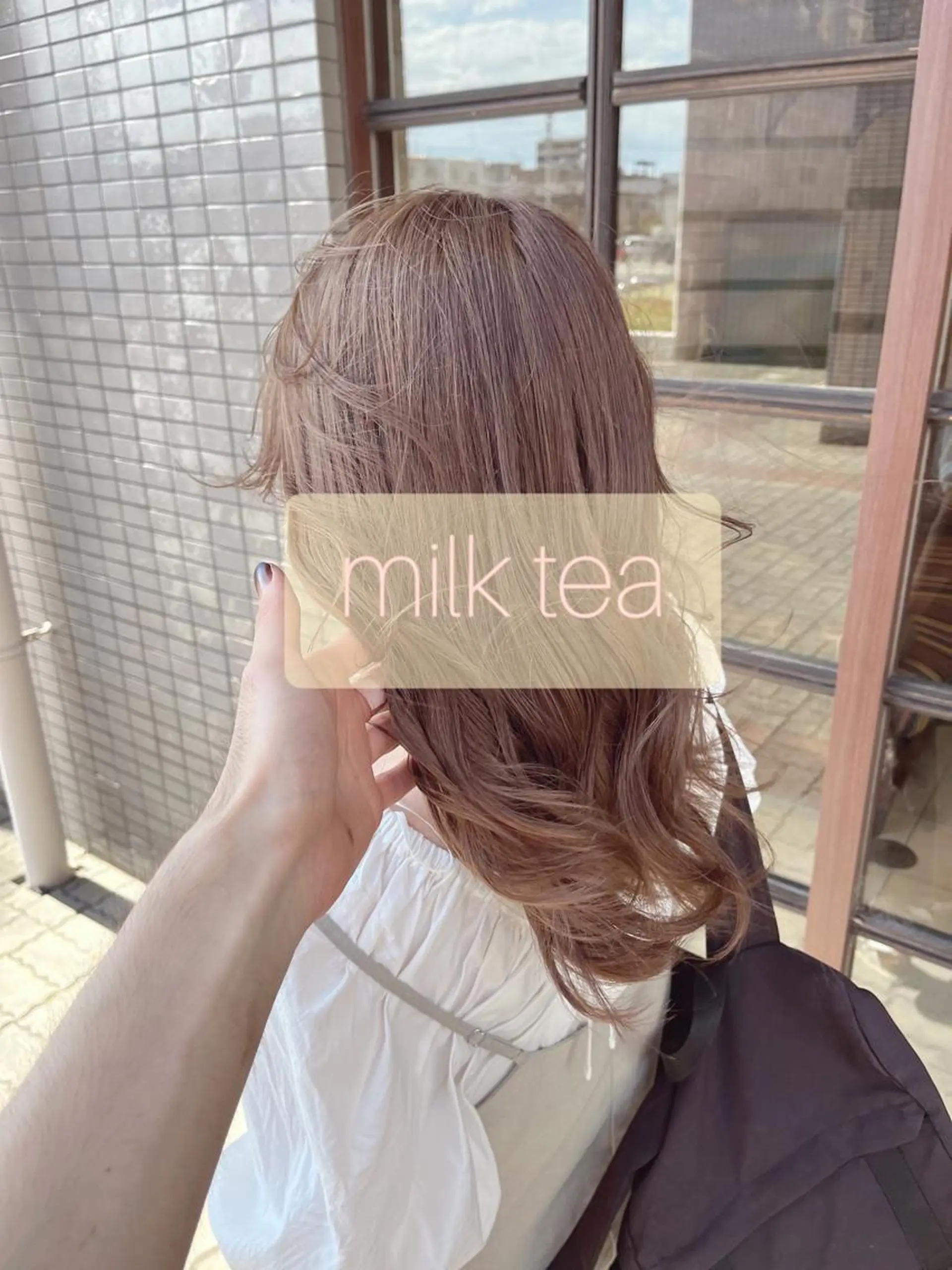 セミロング カラー ブリーチ 🧡ミルクティー/ レイヤー🧡ショウナのヘアスタイル