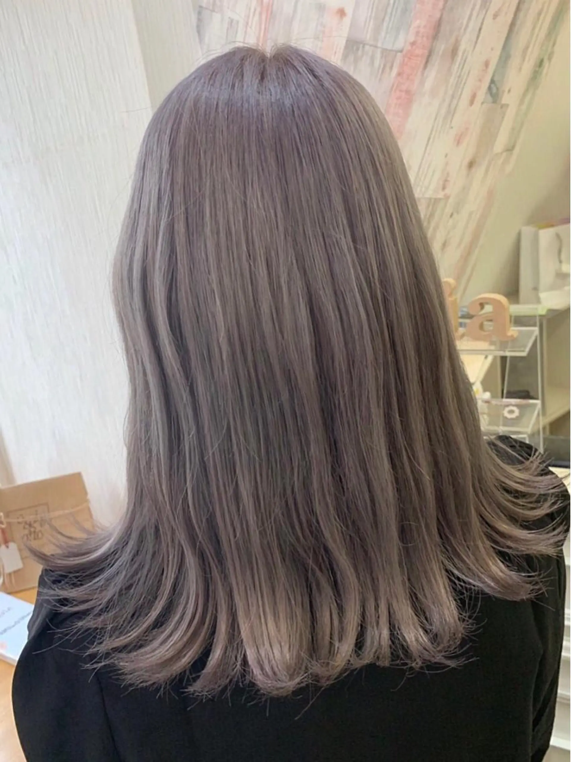 ミディアム カラー ヘアカラー 前髪カット無料🎉 髪質改善✨影山湧市のヘアスタイル