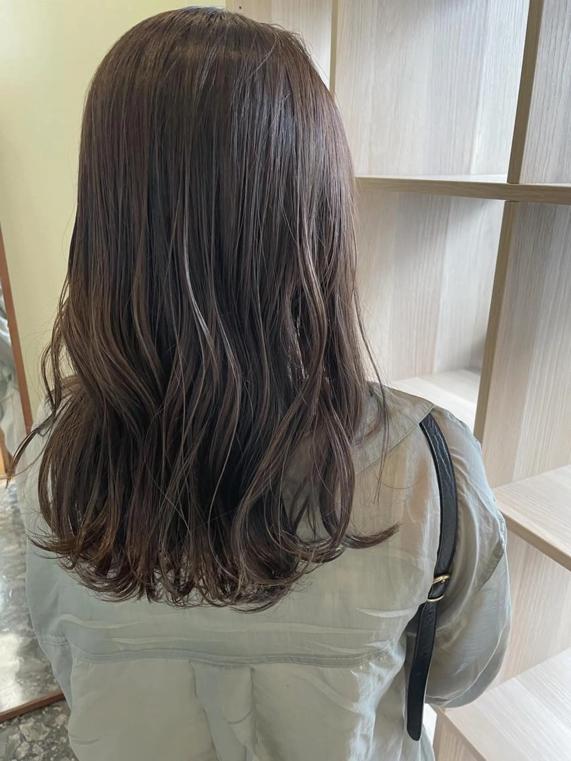 セミロング カラー 透明感カラー グレージュ 髪質改善とカラー特化 ✨Hito.nowaのヘアスタイル