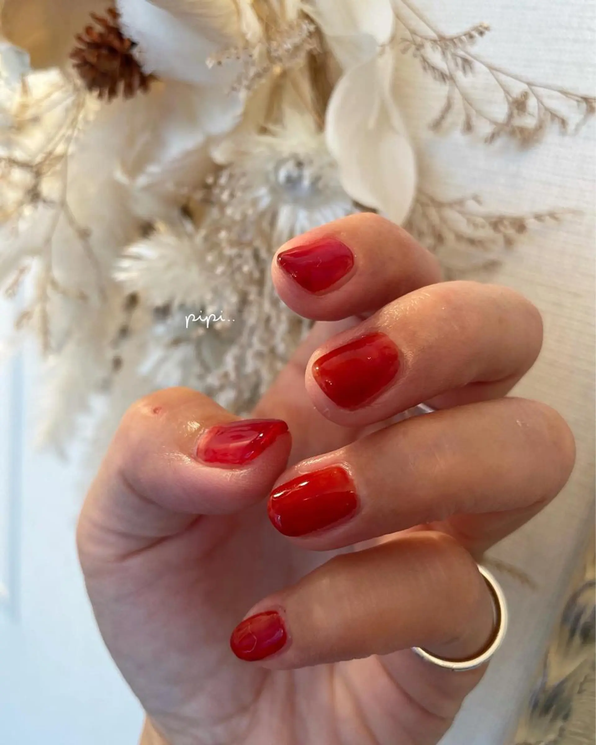 ショート ネイル ボルドー 赤色 pipi..所属・pipi ..のネイルデザイン