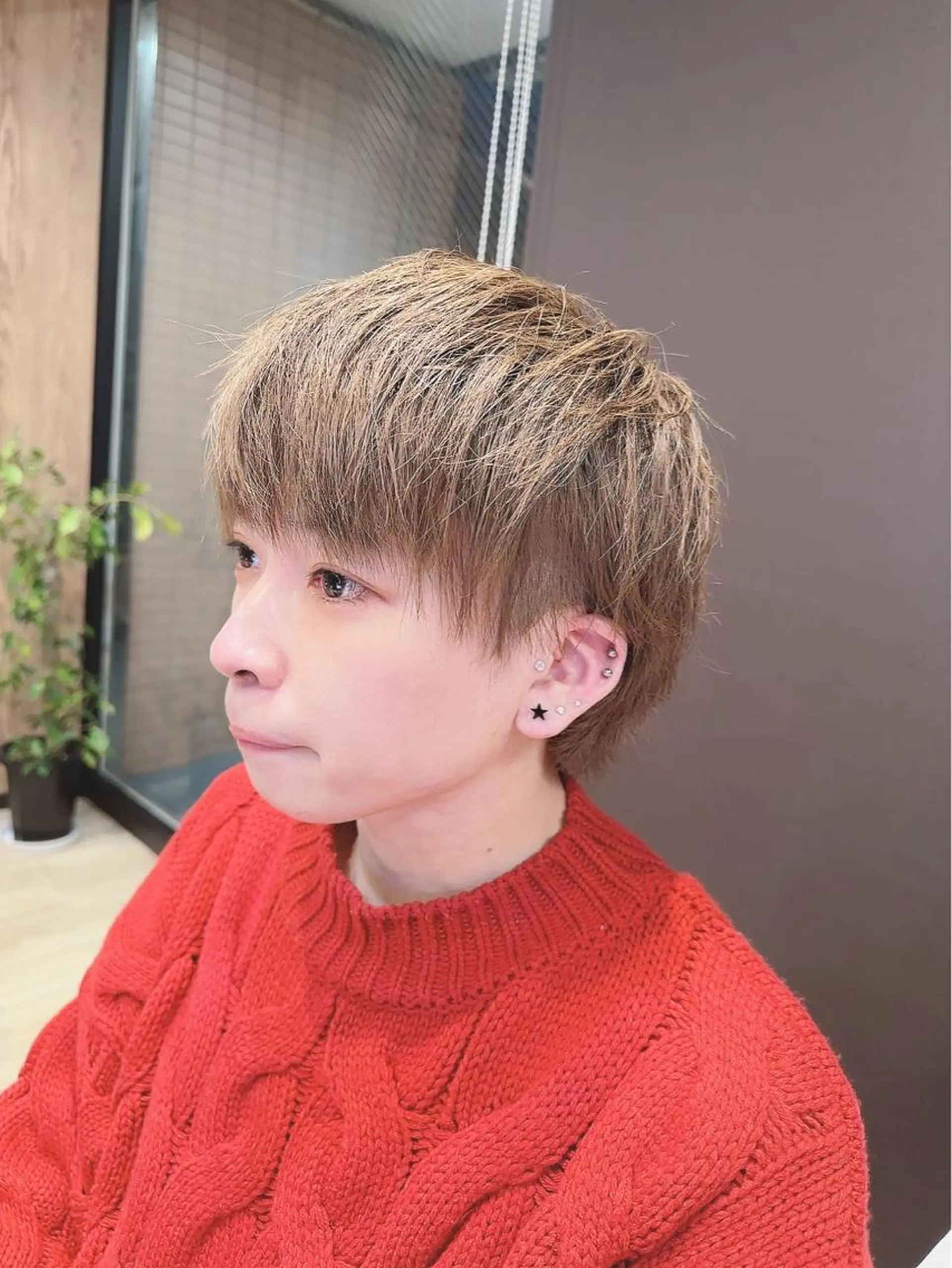 カラー メンズ ヘアカラー 髪質改善&ストレート ‪✂︎‬鈴木青樹のヘアスタイル