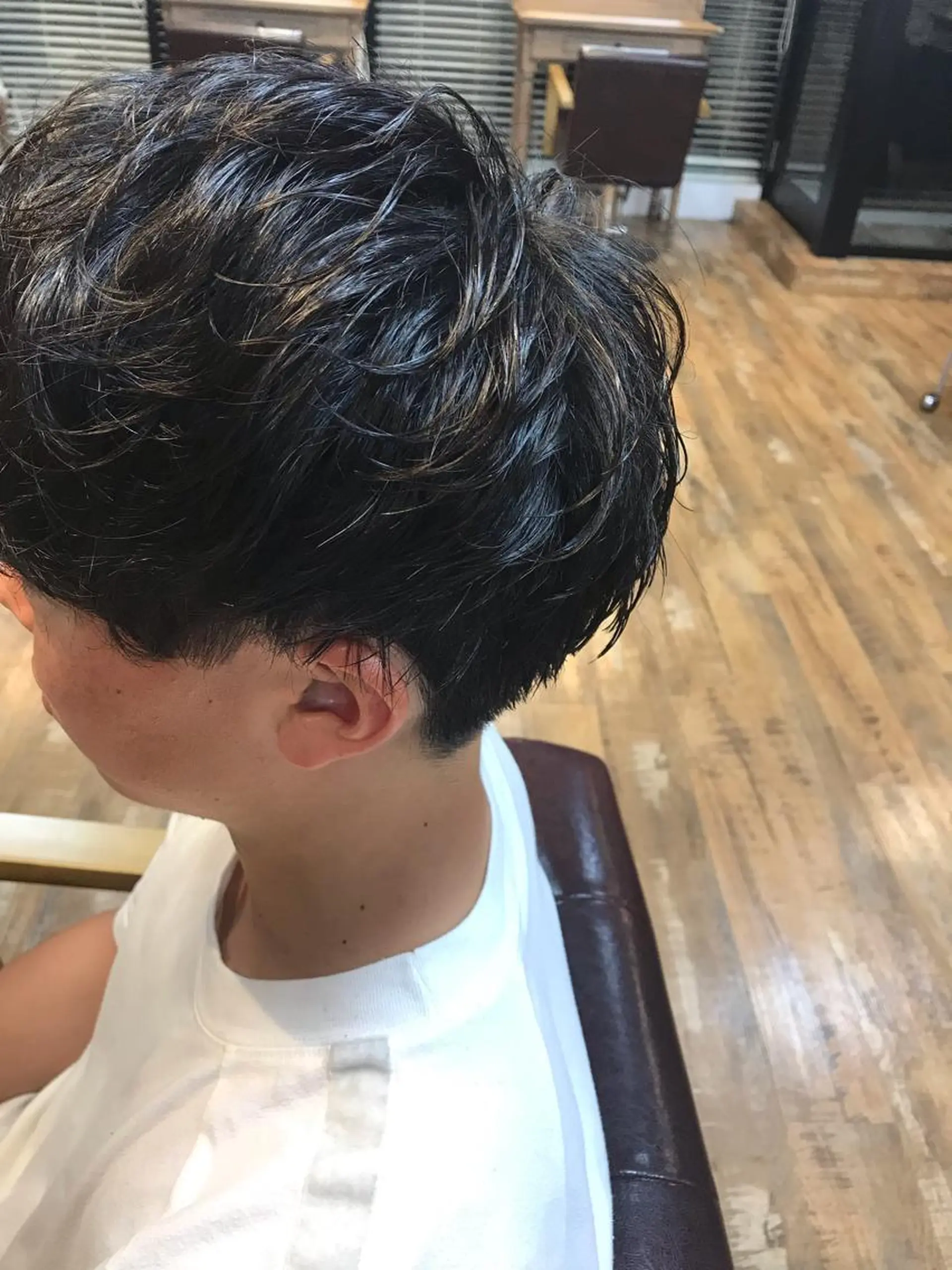 ショート パーマ メンズ カット パーマ トリートメント re naのヘアスタイル