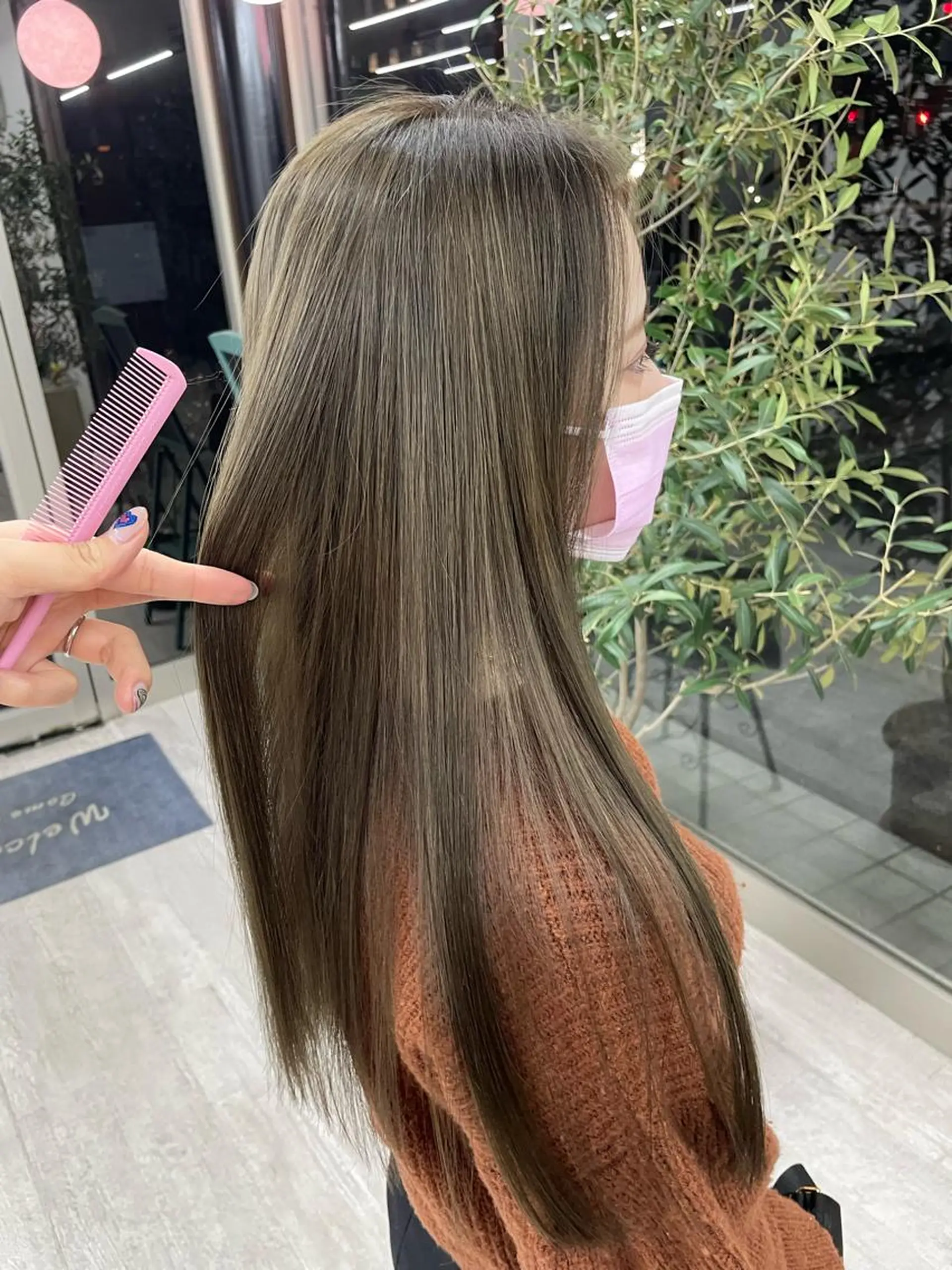 カラー ベージュカラー 透明感カラー グレージュ オリーブベージュ オリーブカラー オノ アカネのヘアスタイル