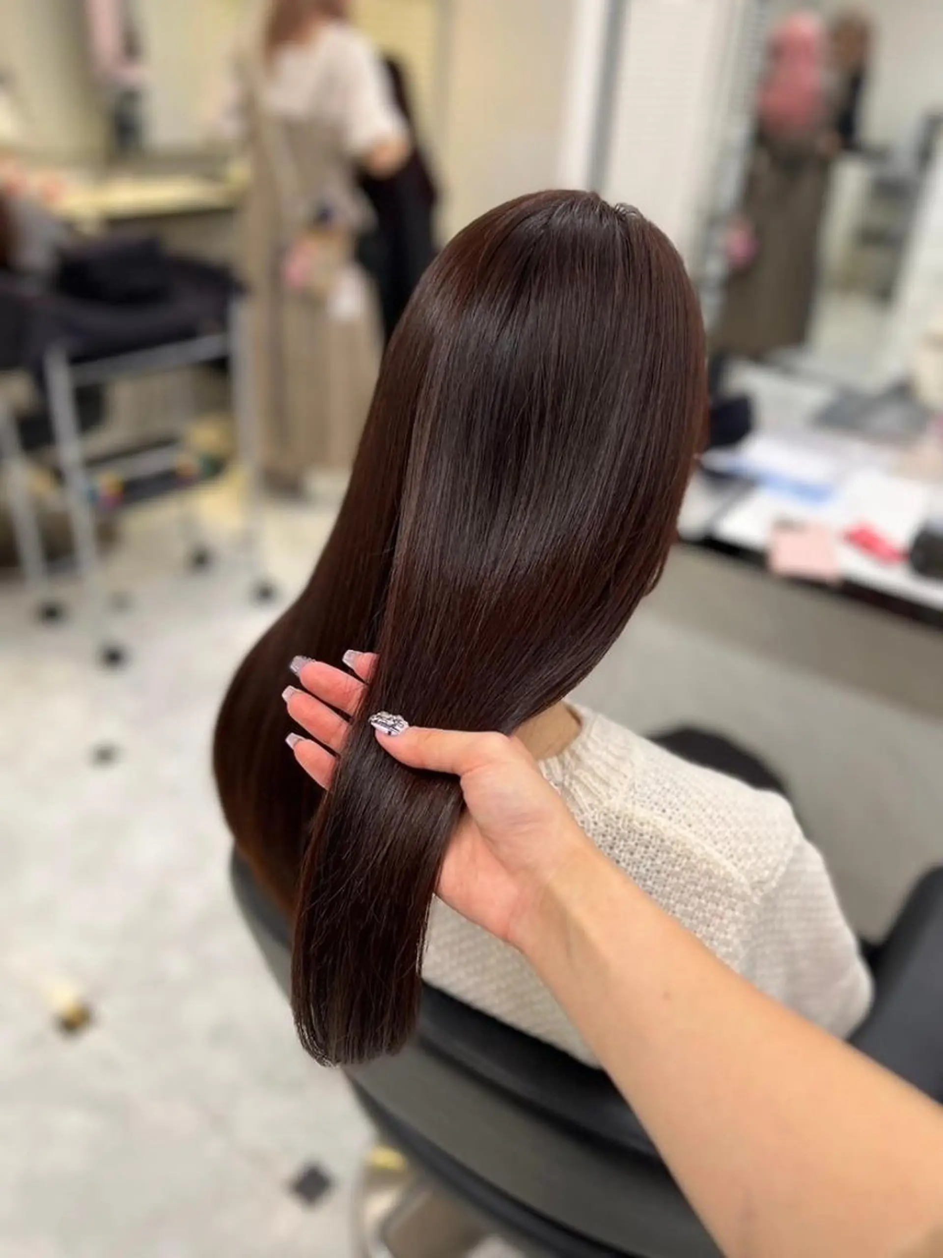 カラー 暗め🩶寒色🩶 お洒落に✨/円香のヘアスタイル
