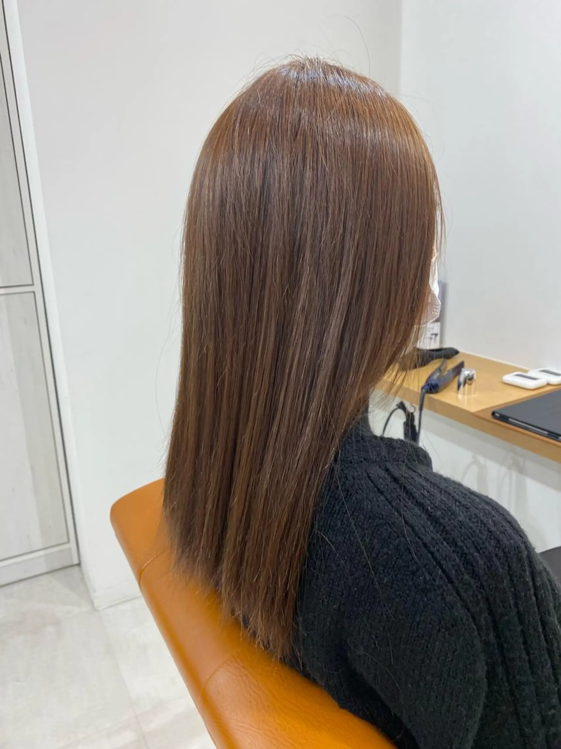 セミロング パーマ 縮毛矯正 山﨑 燦人のヘアスタイル