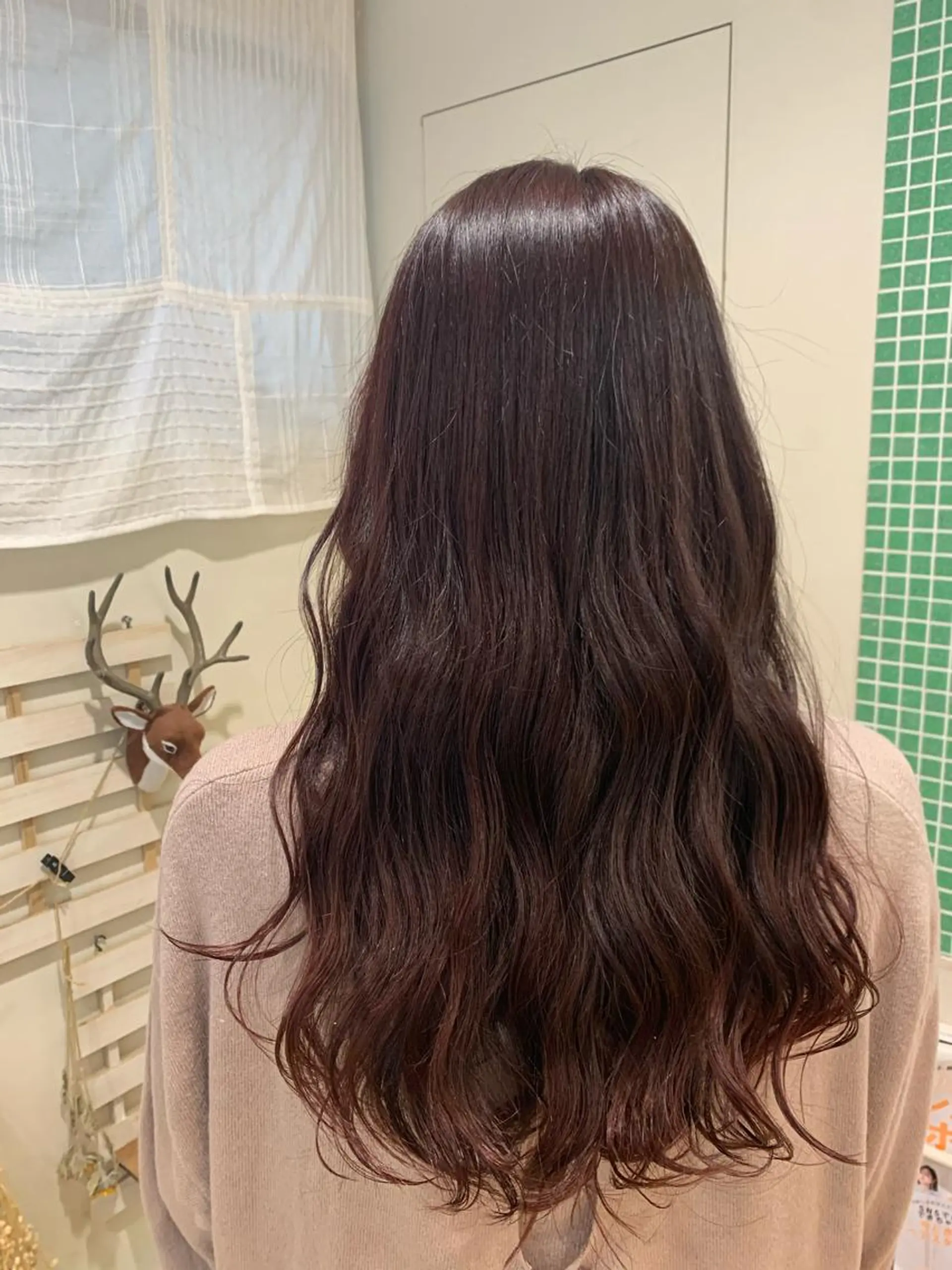 ロング カット ヘアカラー トリートメント 丸山 亜加理のヘアスタイル