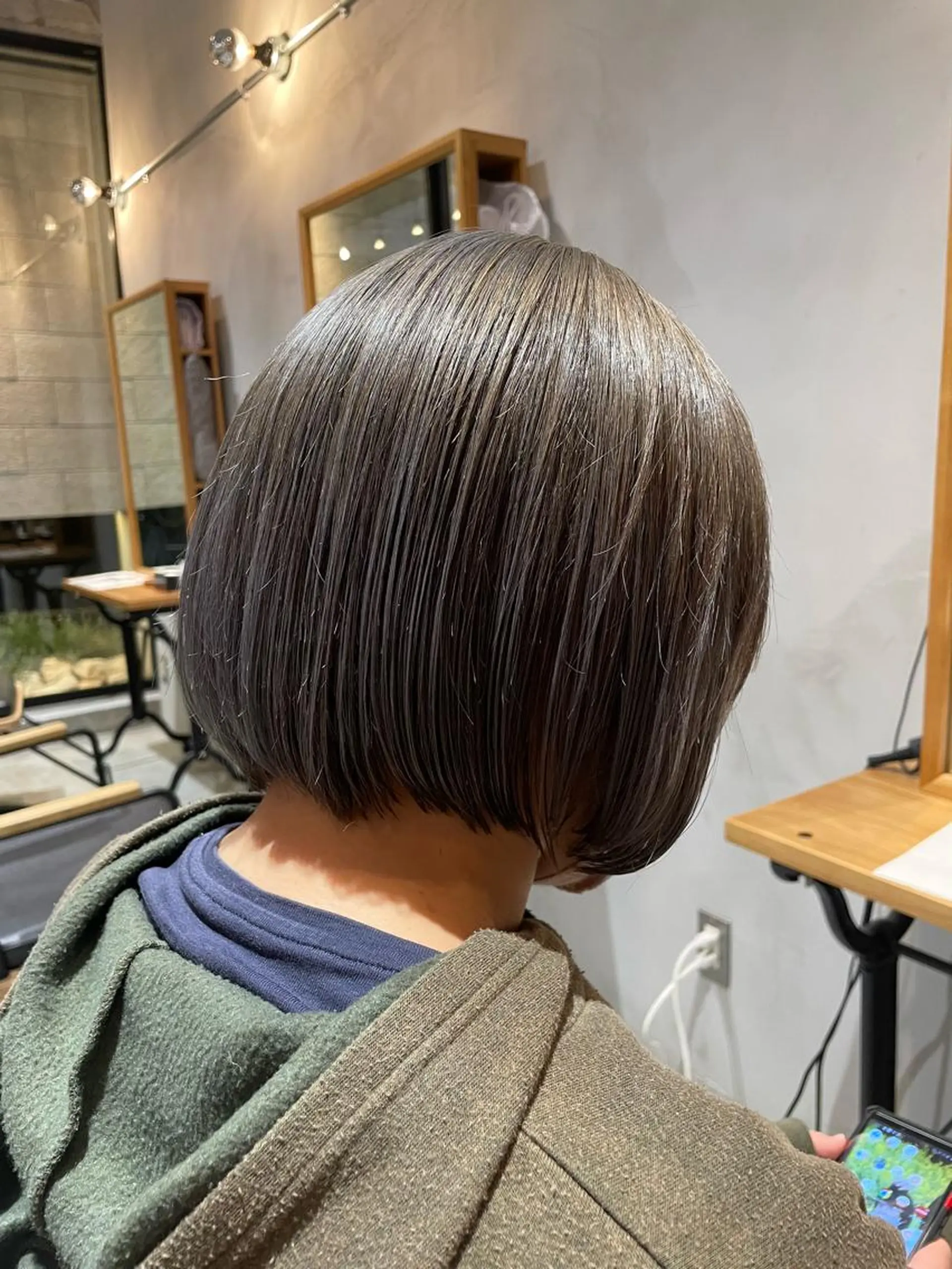 ミディアム 三好 祐希のヘアスタイル
