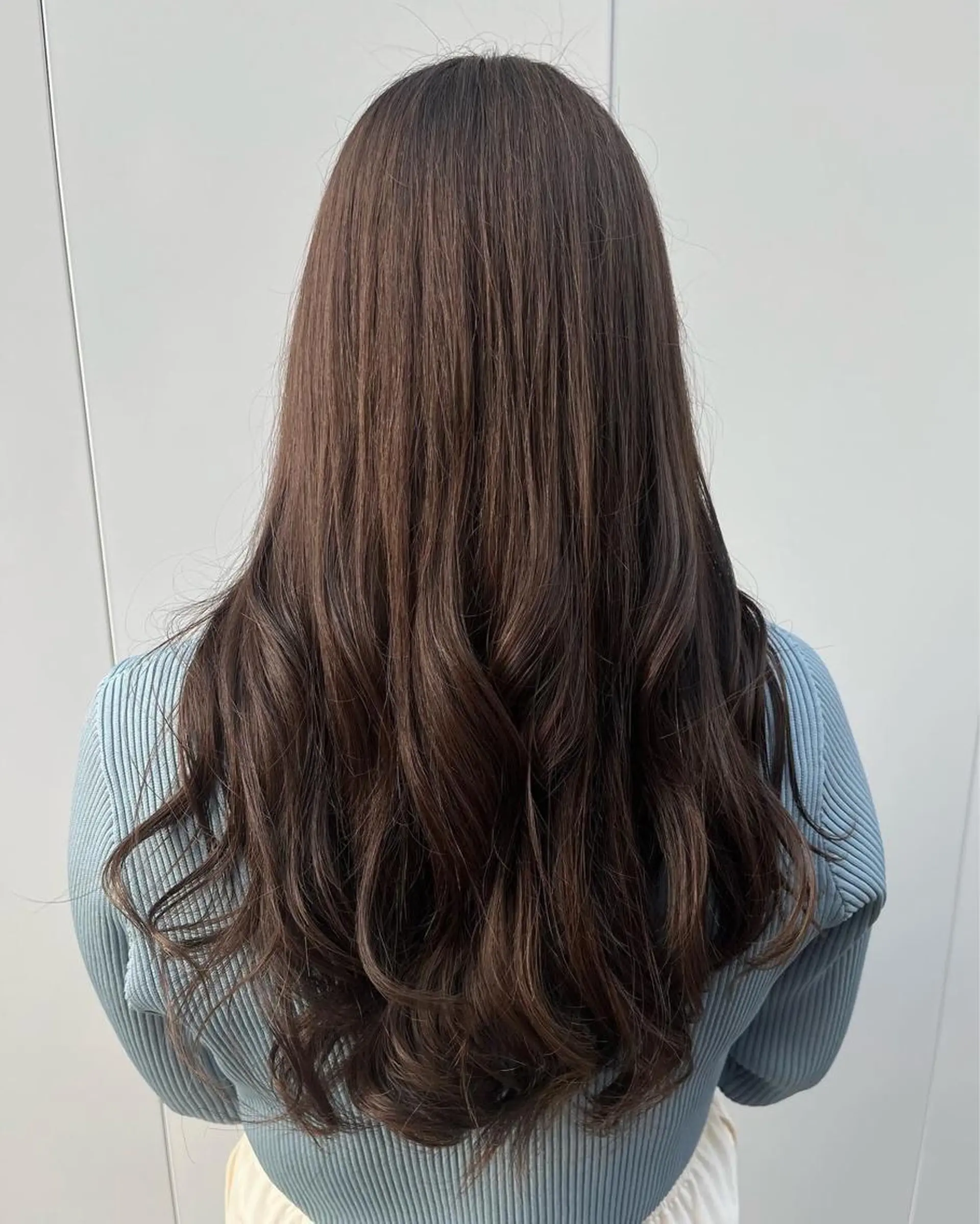 ロング カラー Ailes所属・たにしま ゆづきのヘアスタイル