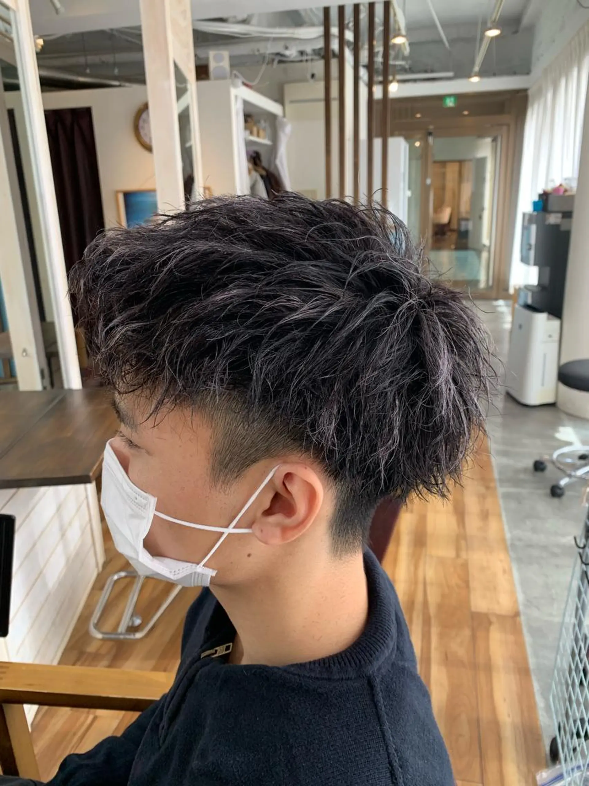 ショート ハイライト ツイストパーマ カット ヘアカラー パーマ CECIL hair なんば店所属・メンズパーマ 艶髪☆店長☆有馬のヘアスタイル